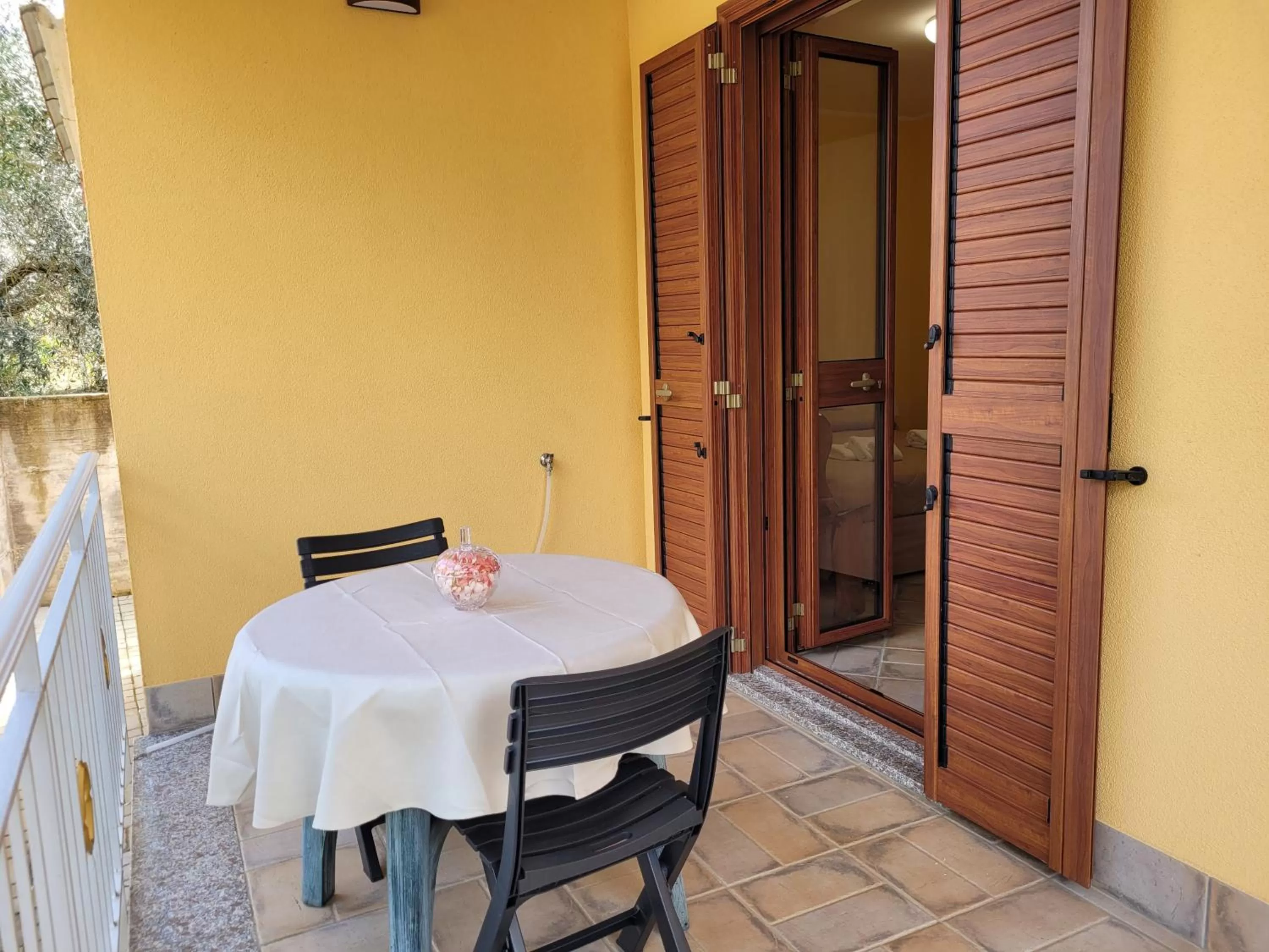 Alloggio turistico Magnifico Alessandro Valle Bernardo 04025 Lenola nei pressi di Fondi LT