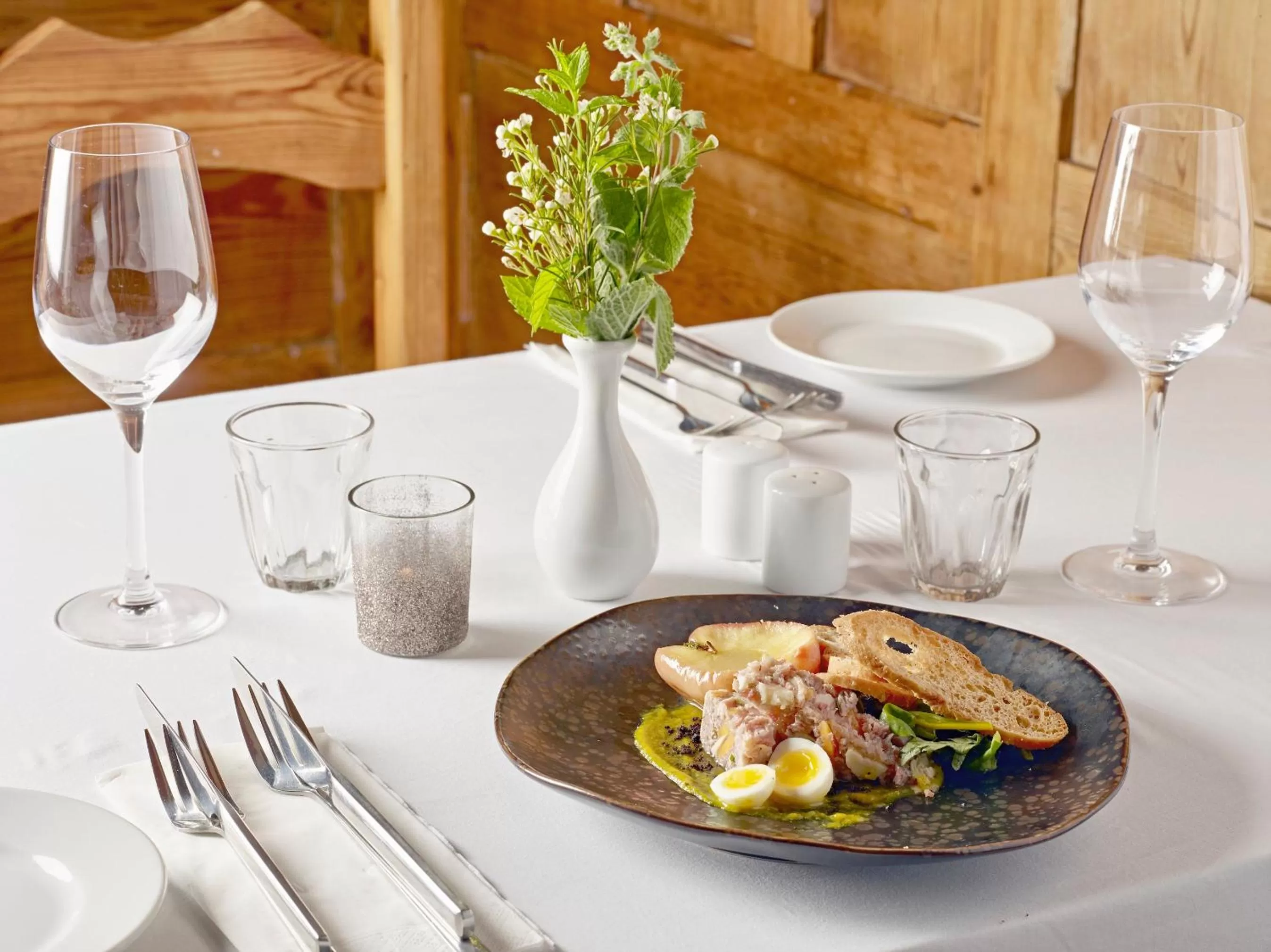 Food close-up in Tennant Arms Hotel