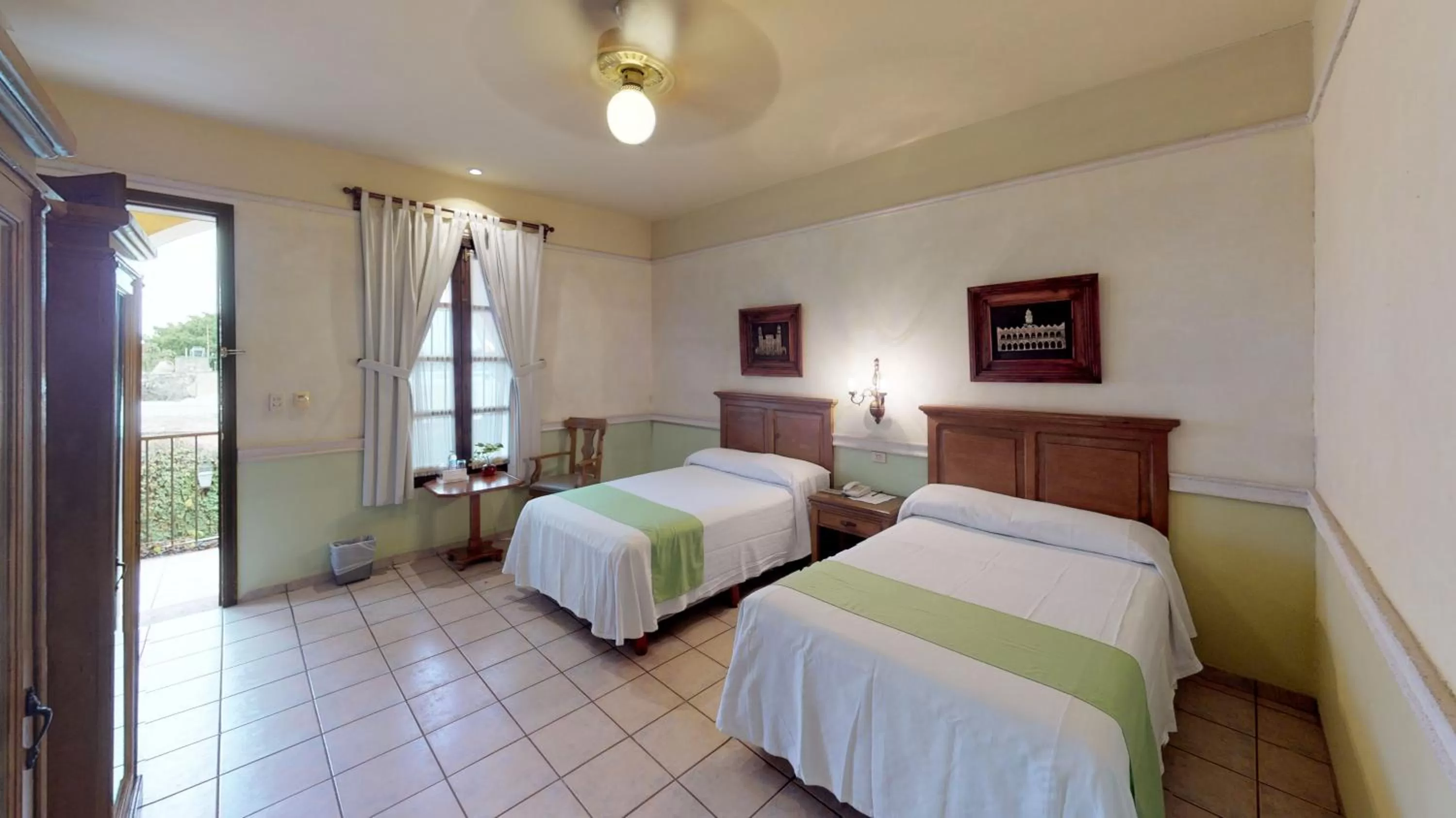 Photo of the whole room, Bed in Hotel Boutique La Mision De Fray Diego