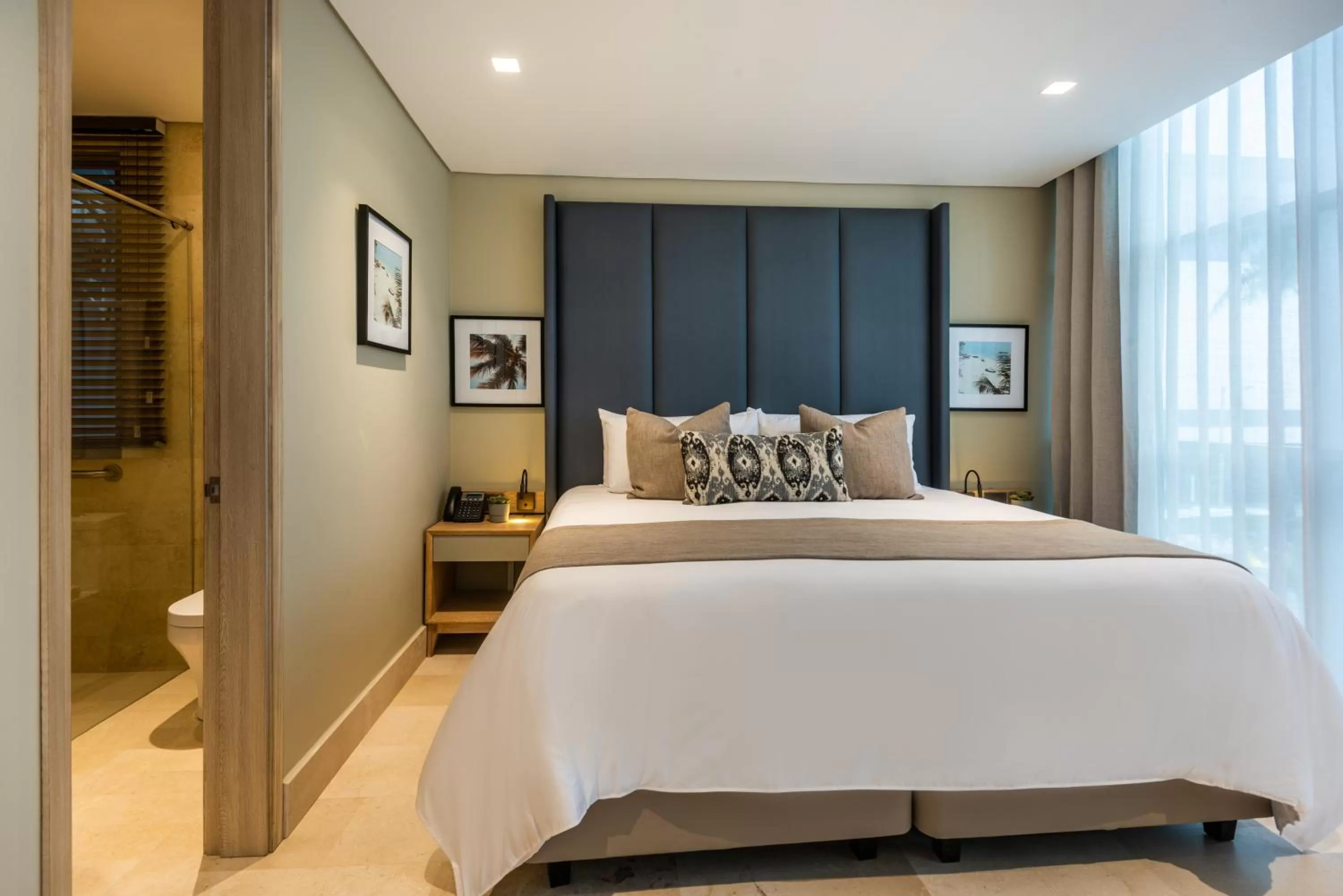 Bed in Oz Hotel Luxury