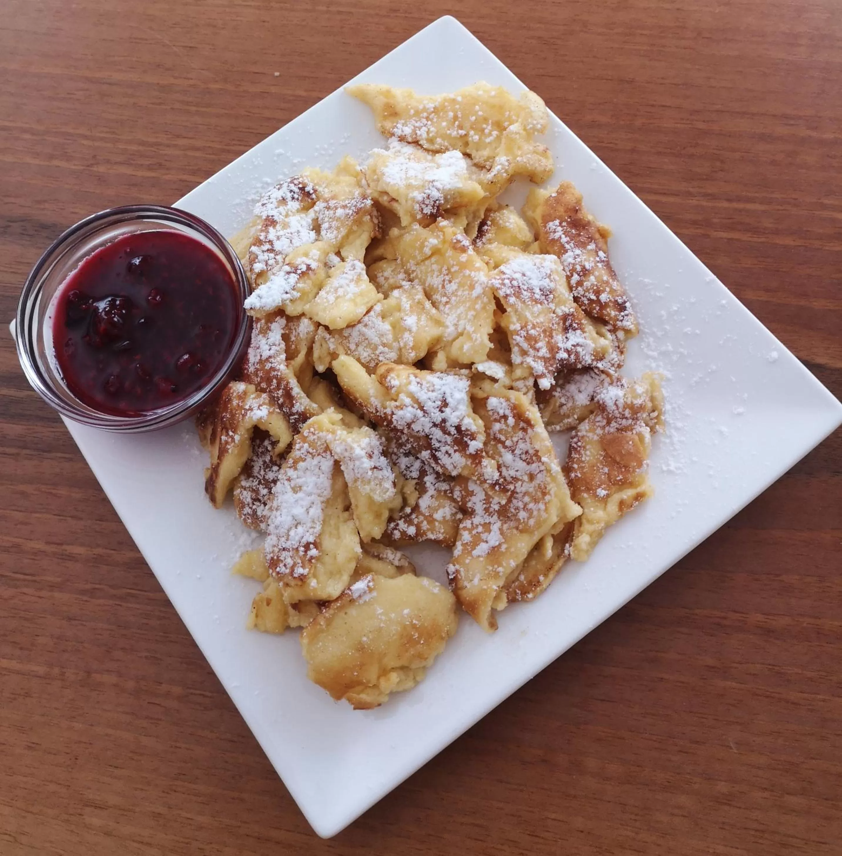 Meals, Food in Old Parish House