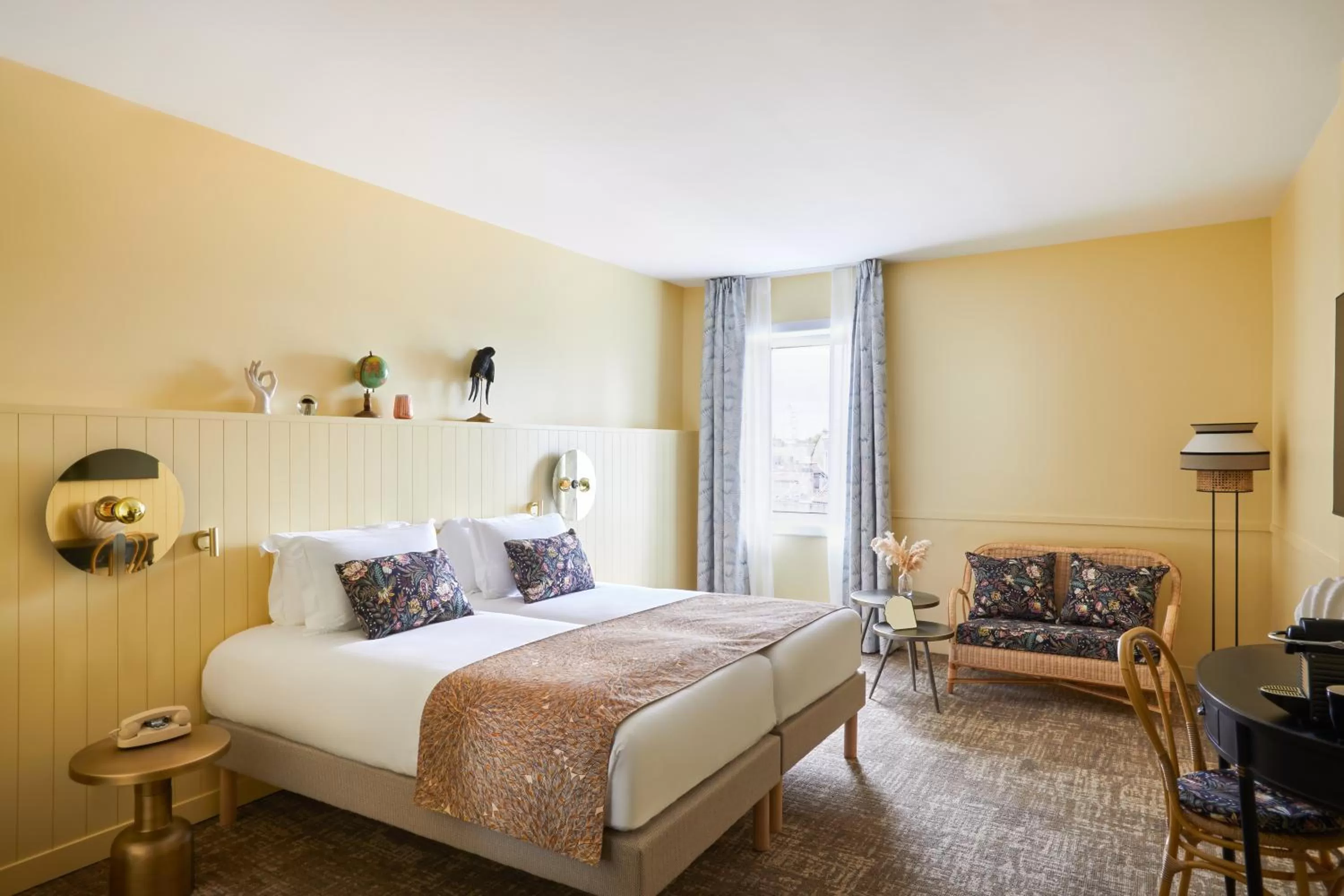 Bedroom, Bed in Hotel Indigo Bordeaux Centre Chartrons by IHG