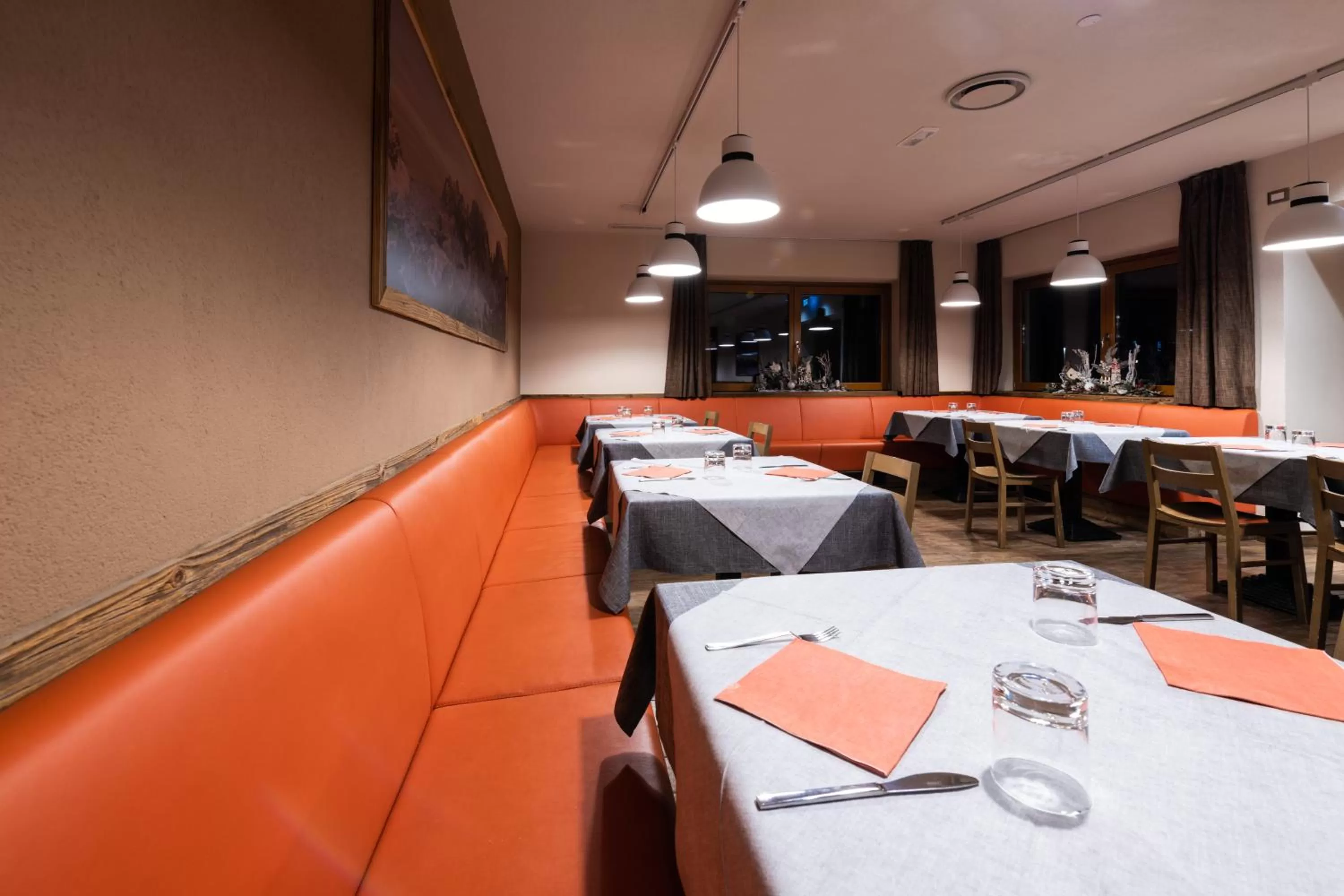 Restaurant/places to eat in Hotel Fortini