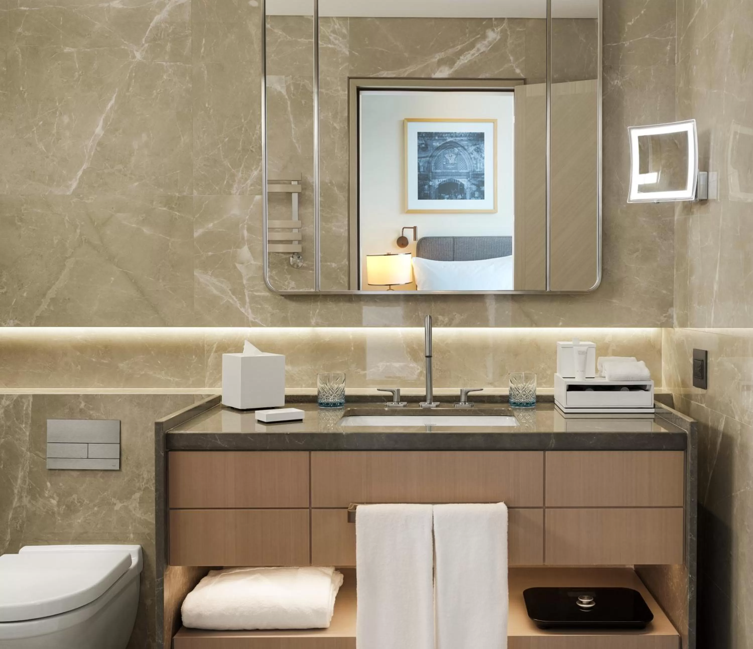 Toilet in Address Istanbul