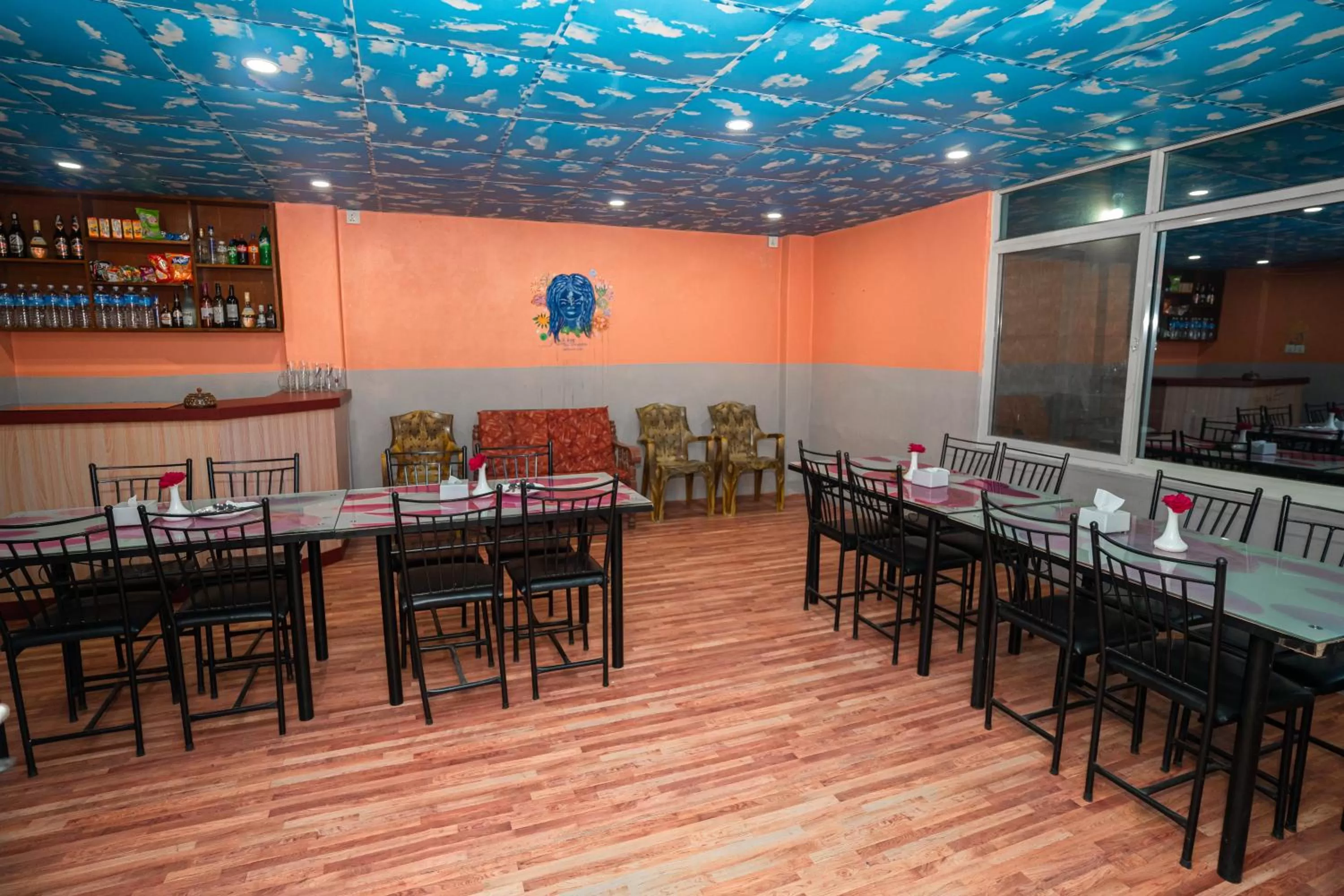 Restaurant/Places to Eat in Hotel Dela Mount Pokhara
