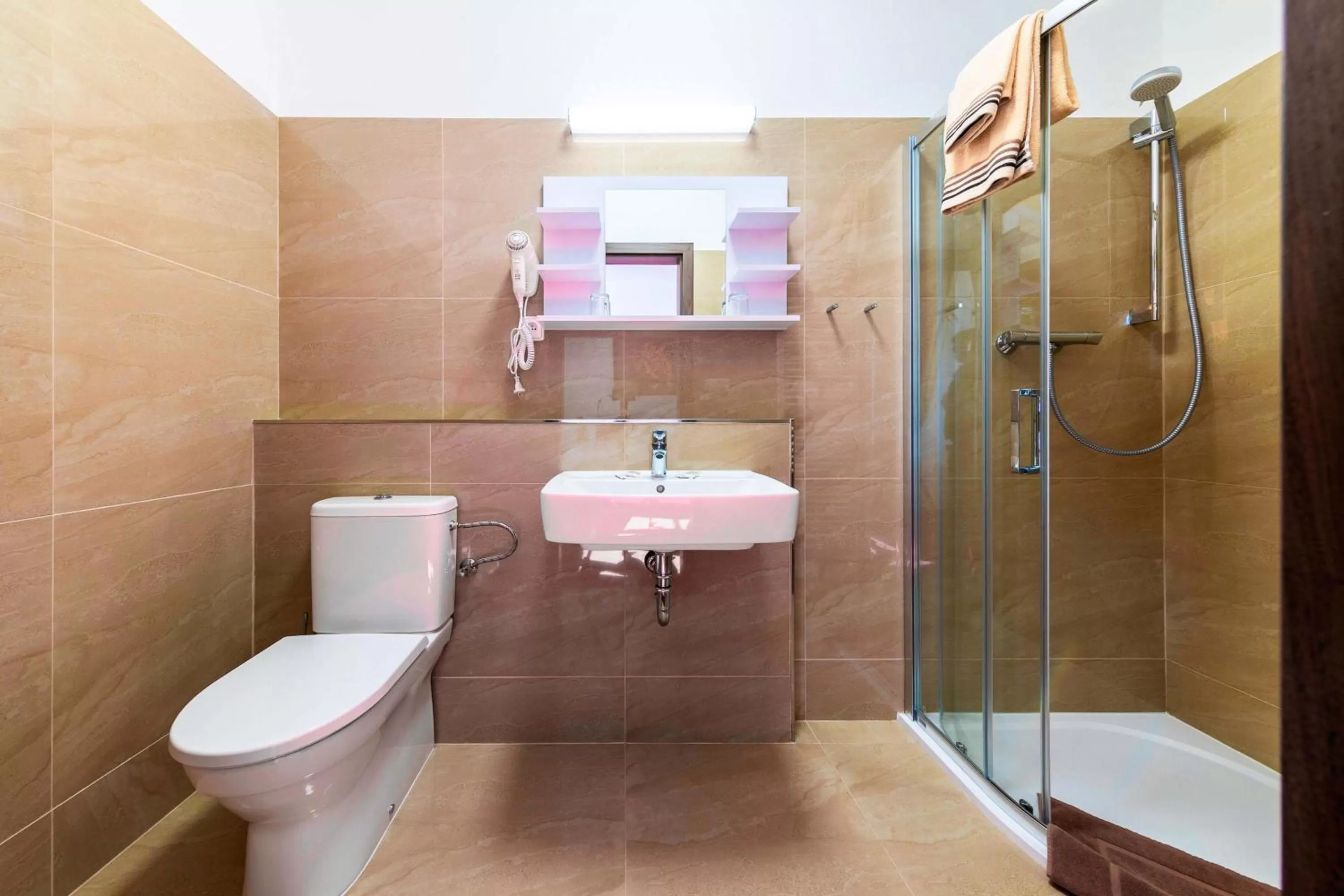 Bathroom in Vila Lovců králových