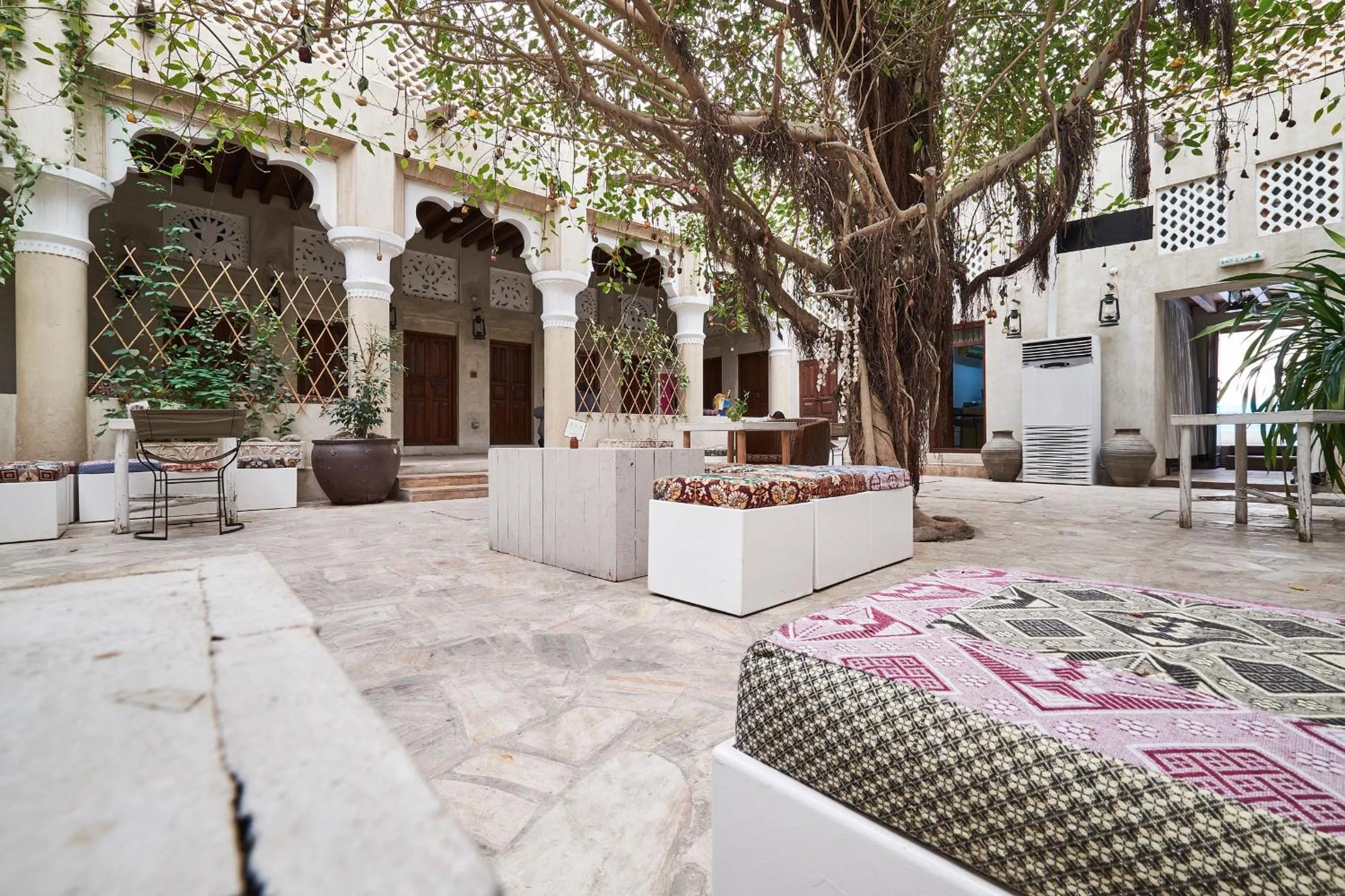 Balcony/Terrace in XVA Art Hotel