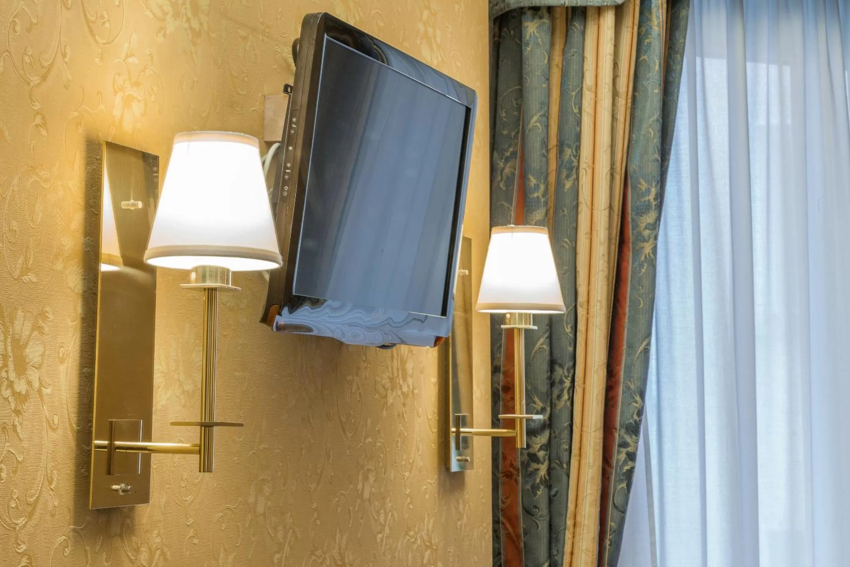 Decorative detail in Hotel Des Etrangers