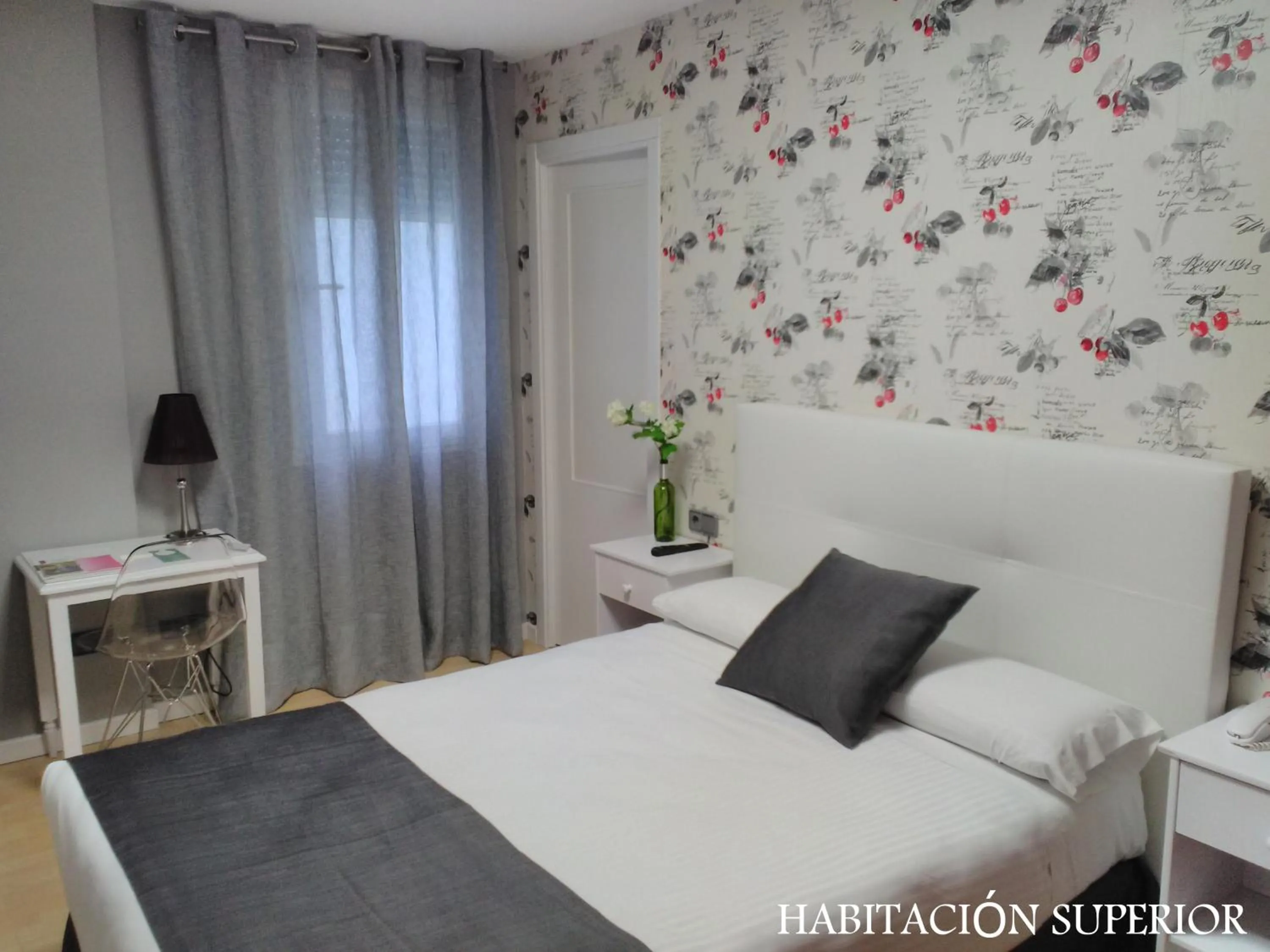 Bed in Hotel Junquera