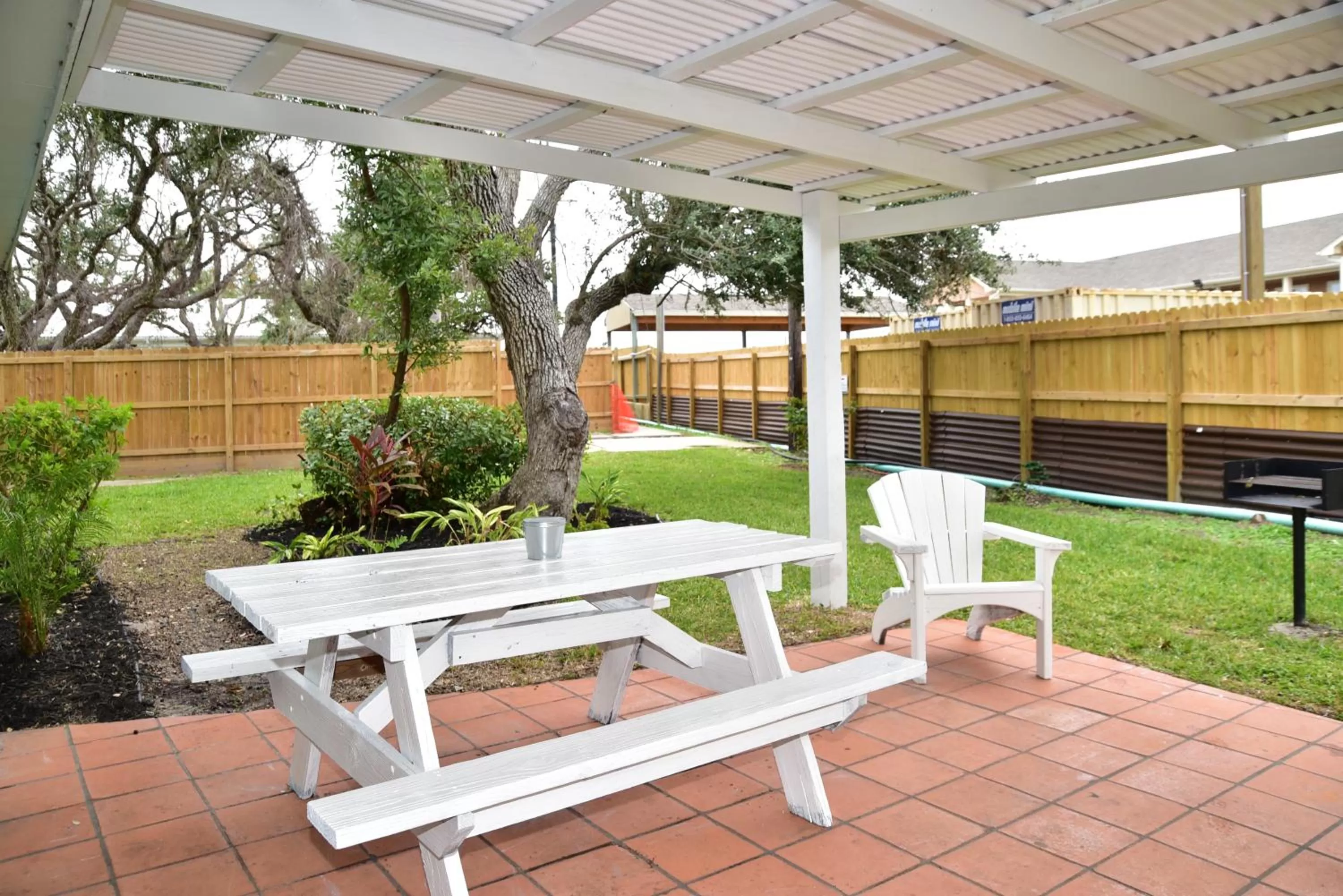 Patio in D&R Pelican Bay Resort