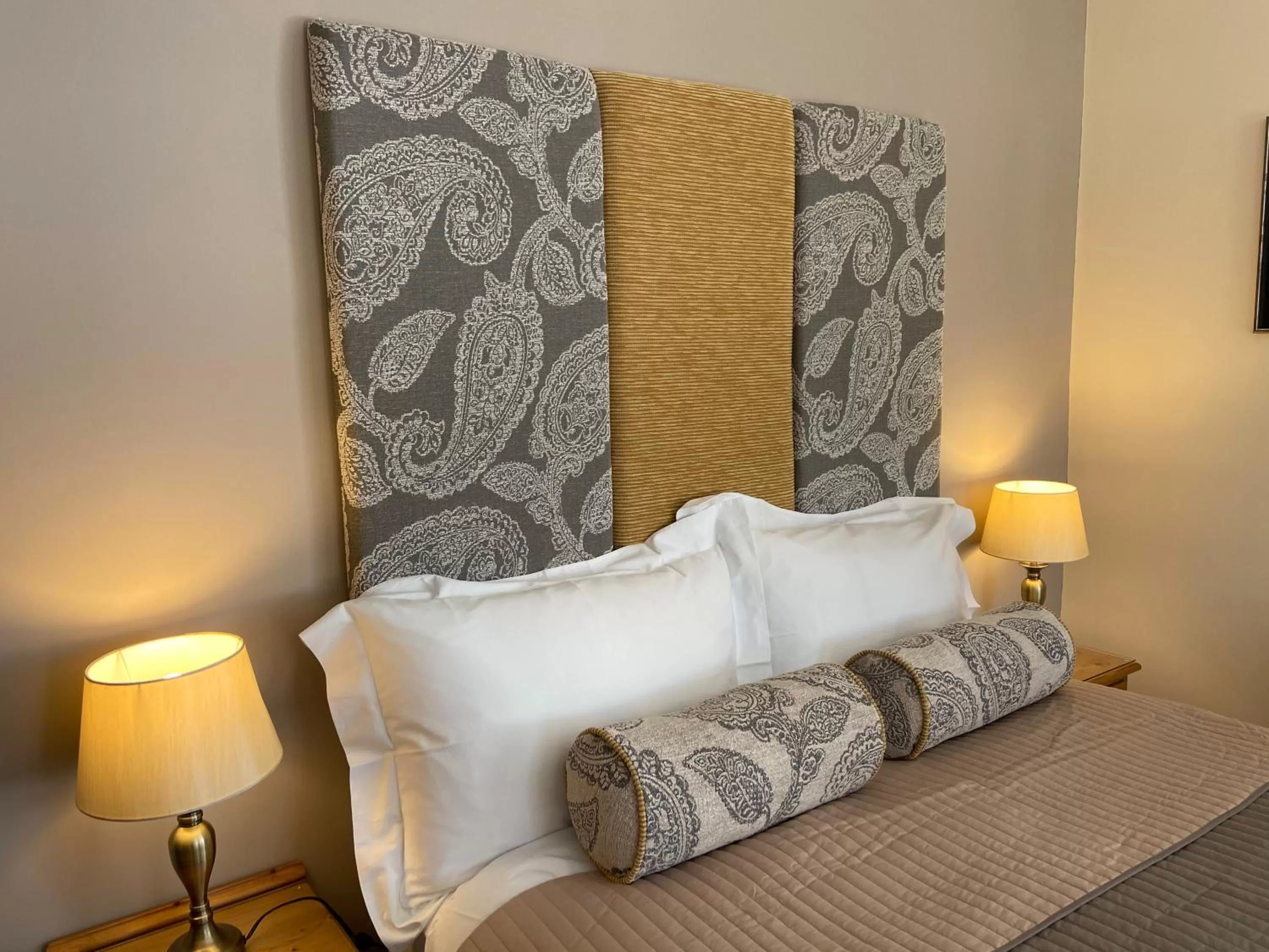 Carlton Corner Bed & Breakfast