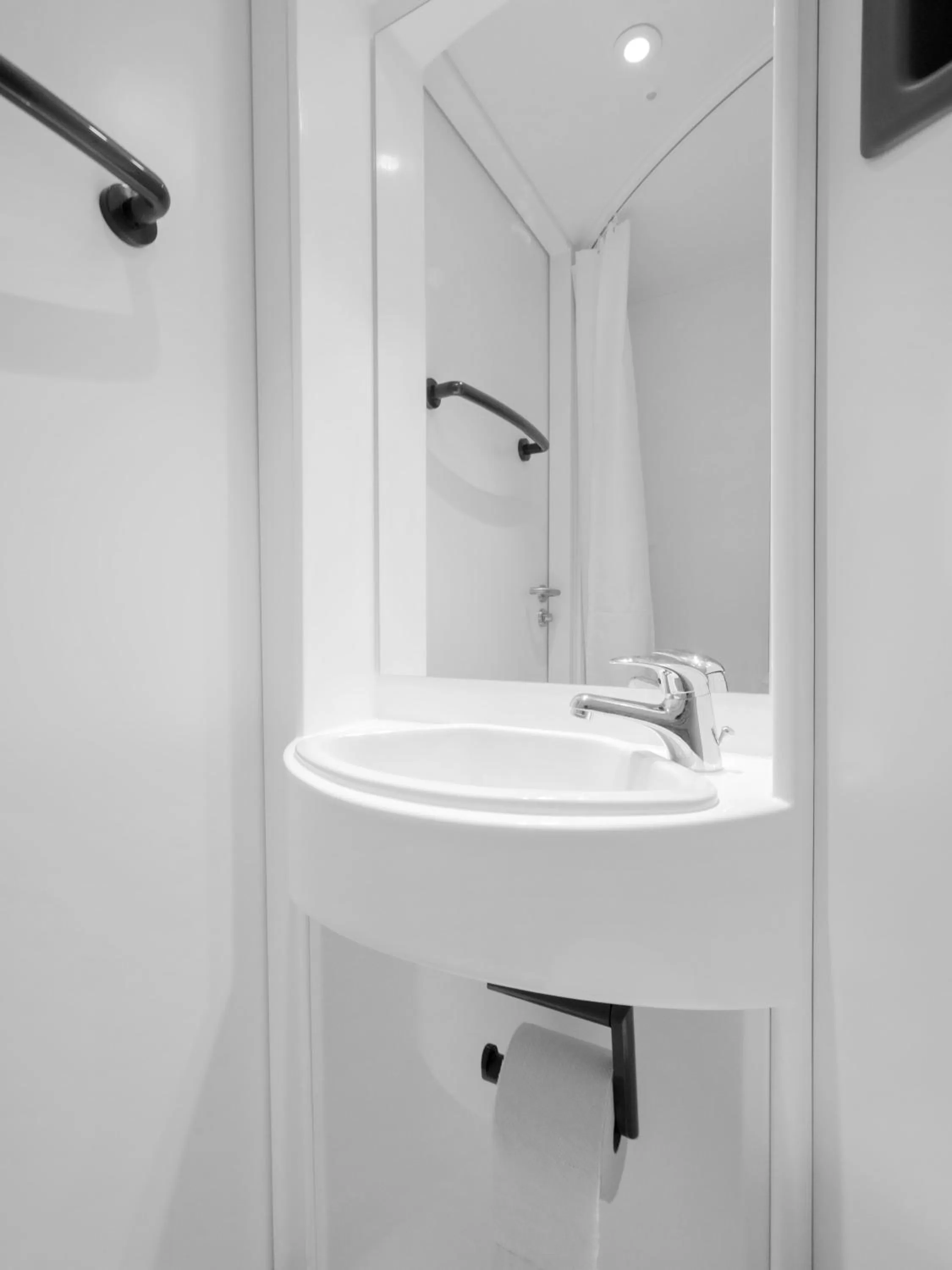 Bathroom in Västervik Guesthouse