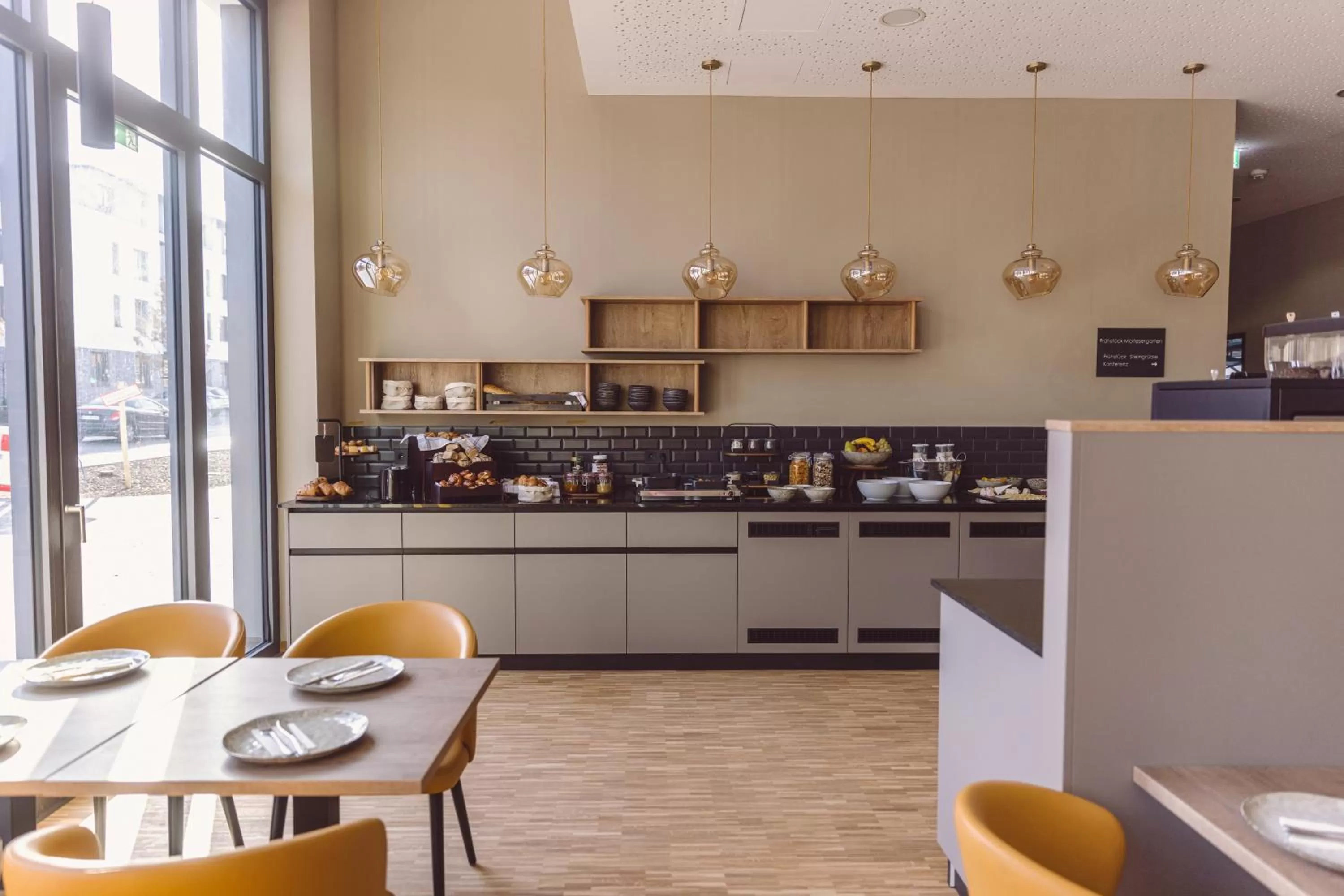 Restaurant/places to eat in Hotel Libertas elements pure