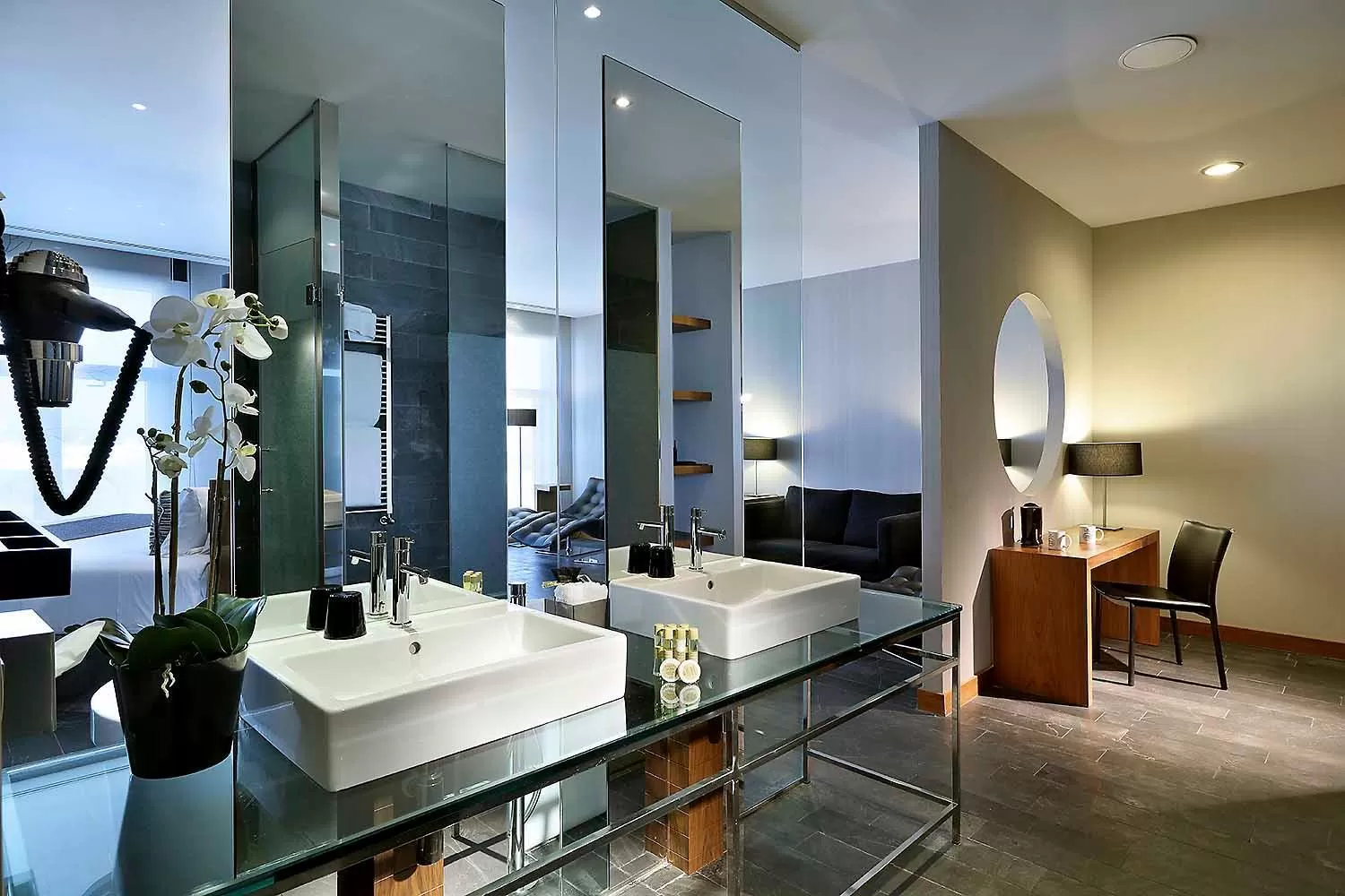 Bedroom in Eurostars Madrid Congress