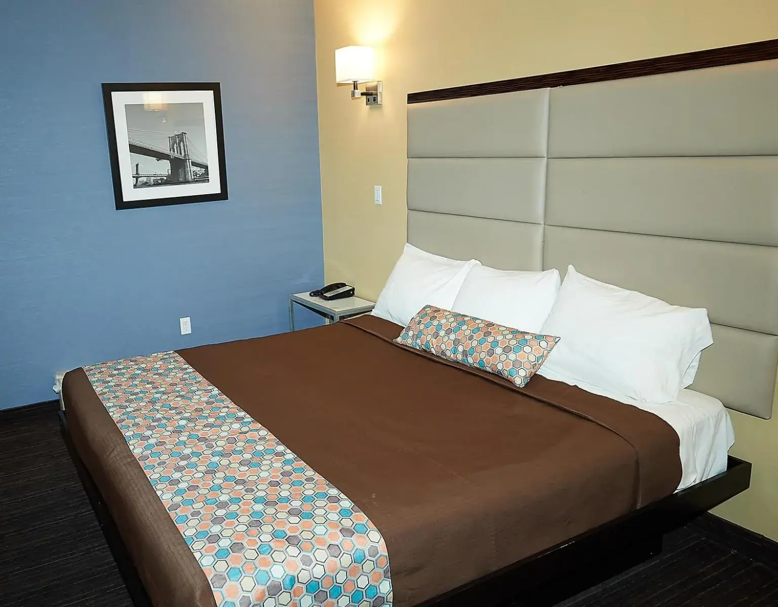 King Room in 7 Days Hotel King Room in 7 Days Hotel