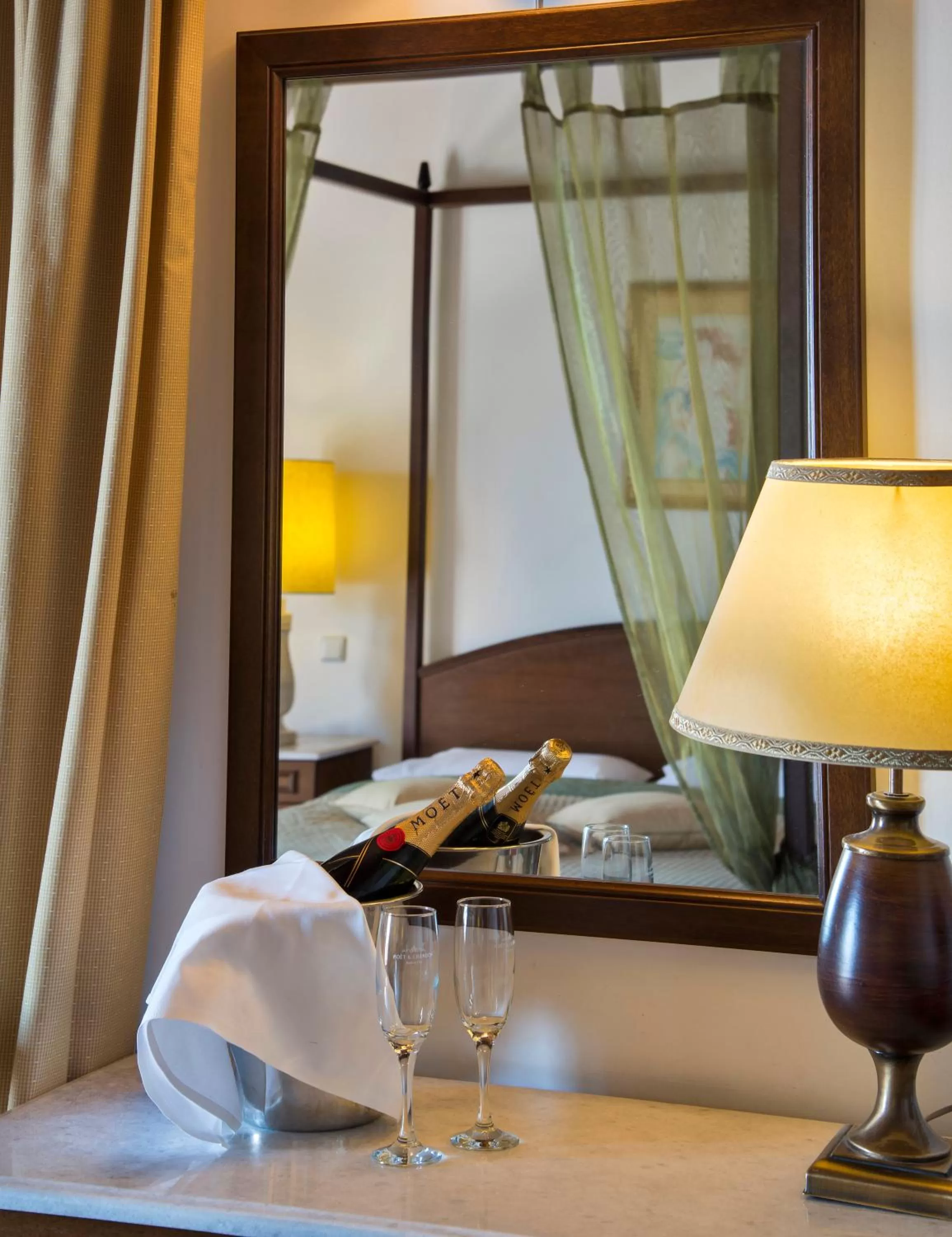 Alcoholic drinks in Anemolia Mountain Resort