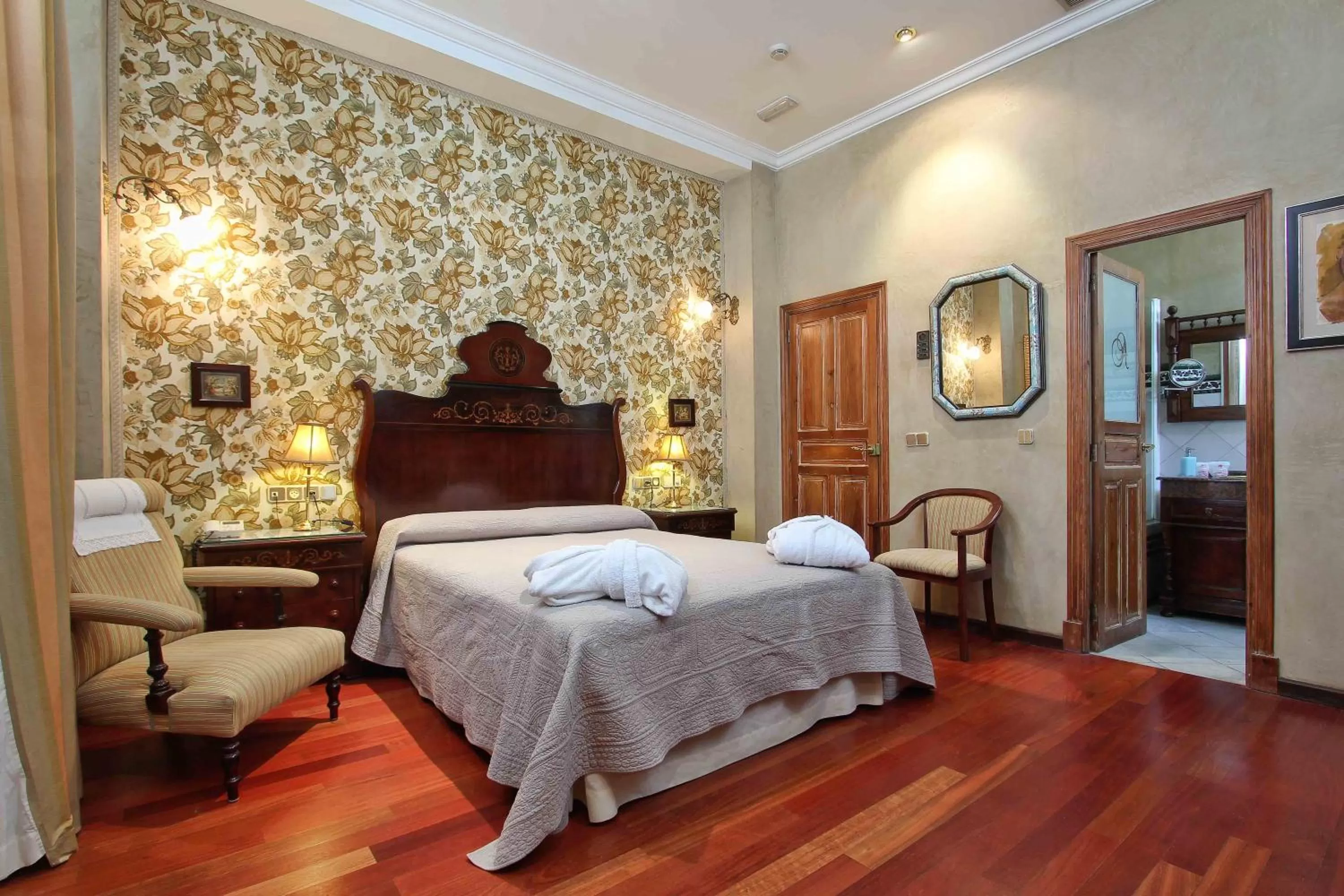 Double or Twin Room in Hotel Alabardero