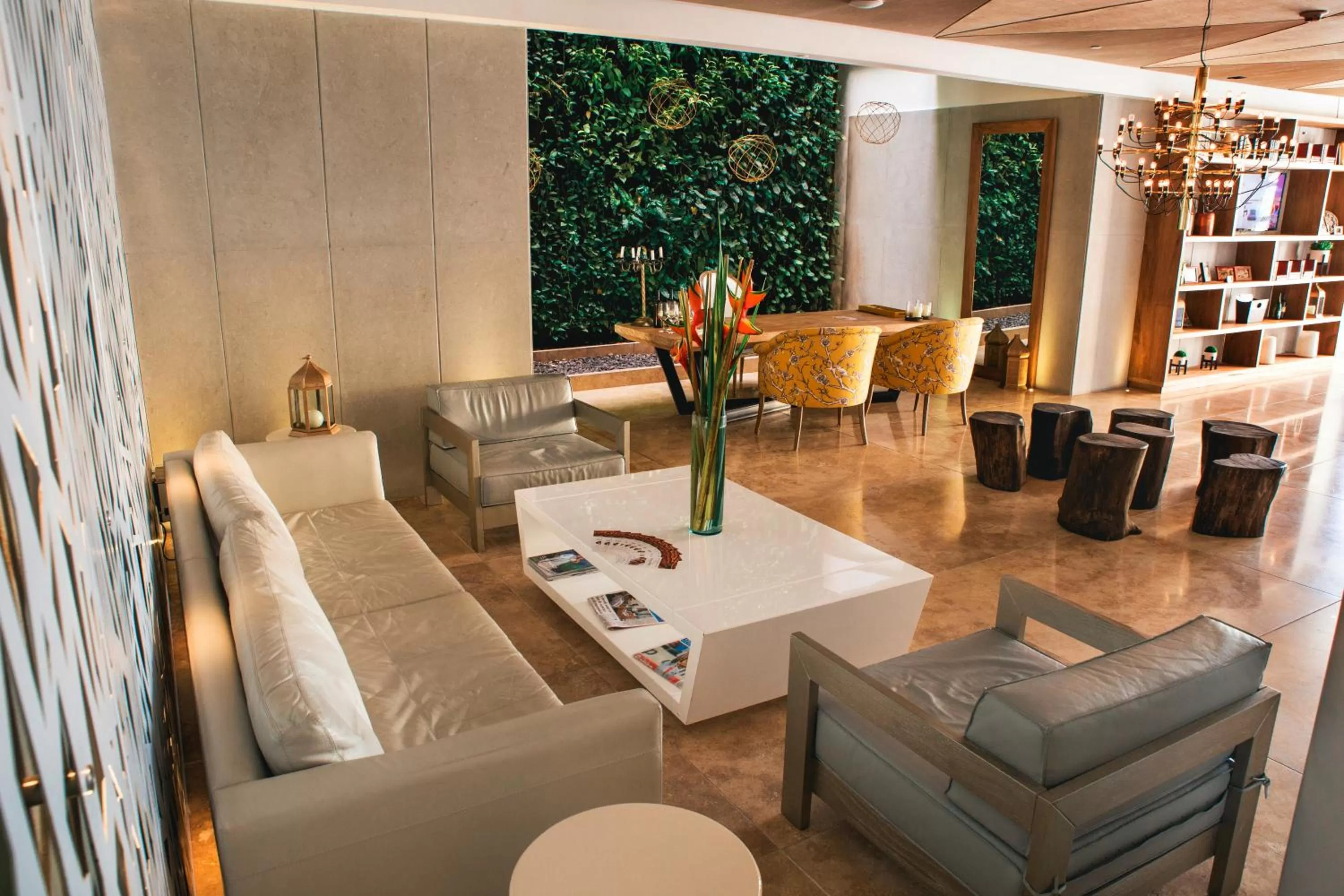 Living room in GHL Arsenal Hotel