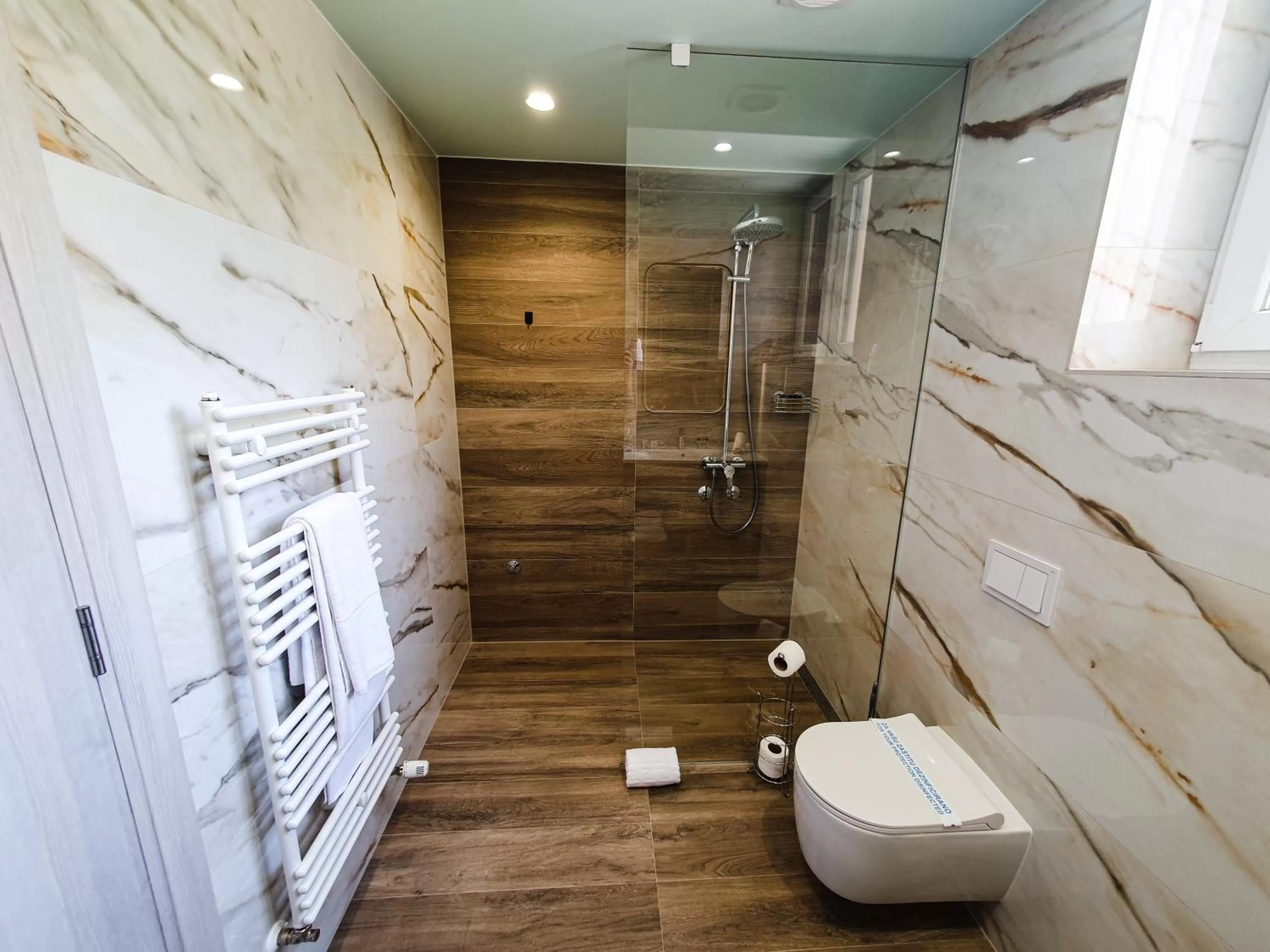 Bathroom in Hotel City Code