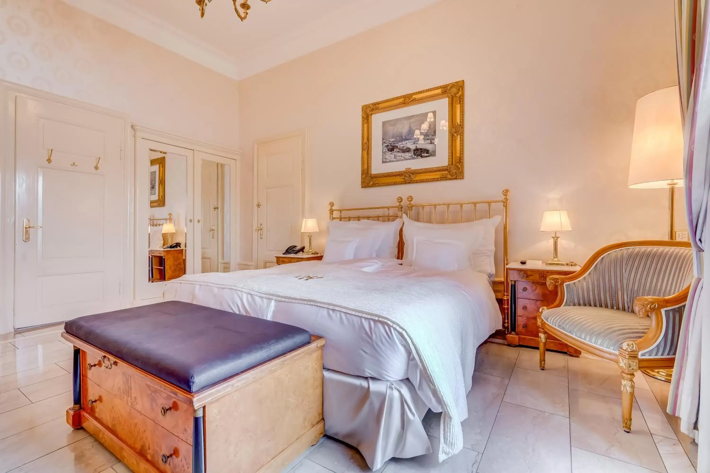 Double Room with Lake View in Grand Hotel National Luzern Double Room with Lake View in Grand Hotel National Luzern