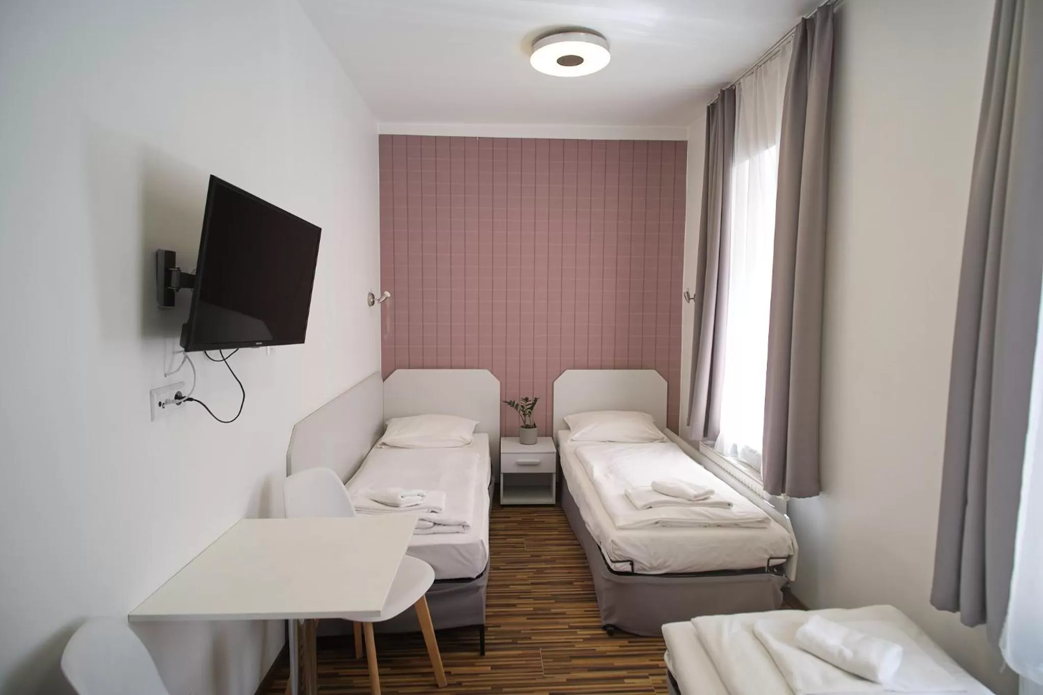 Bed in Akira Bed & Breakfast