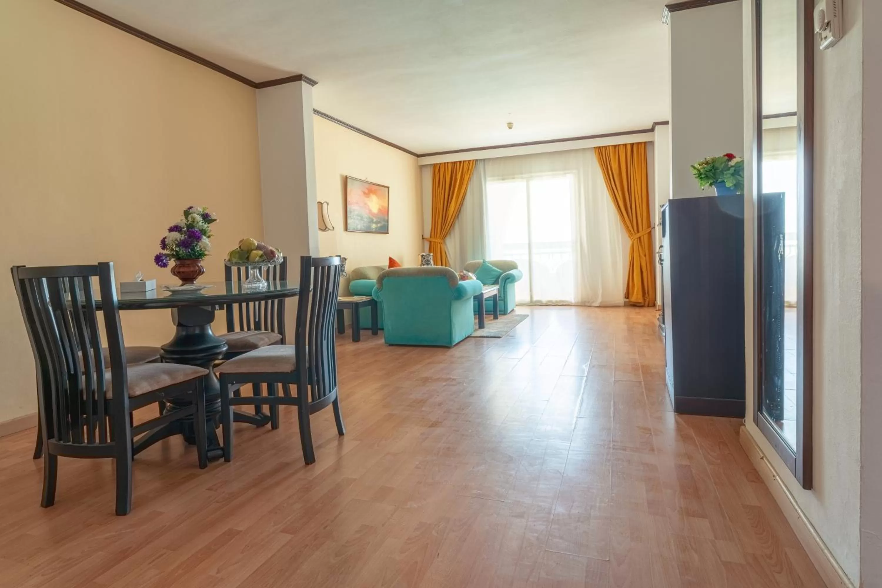 Dining Area in Aracan Portsaid