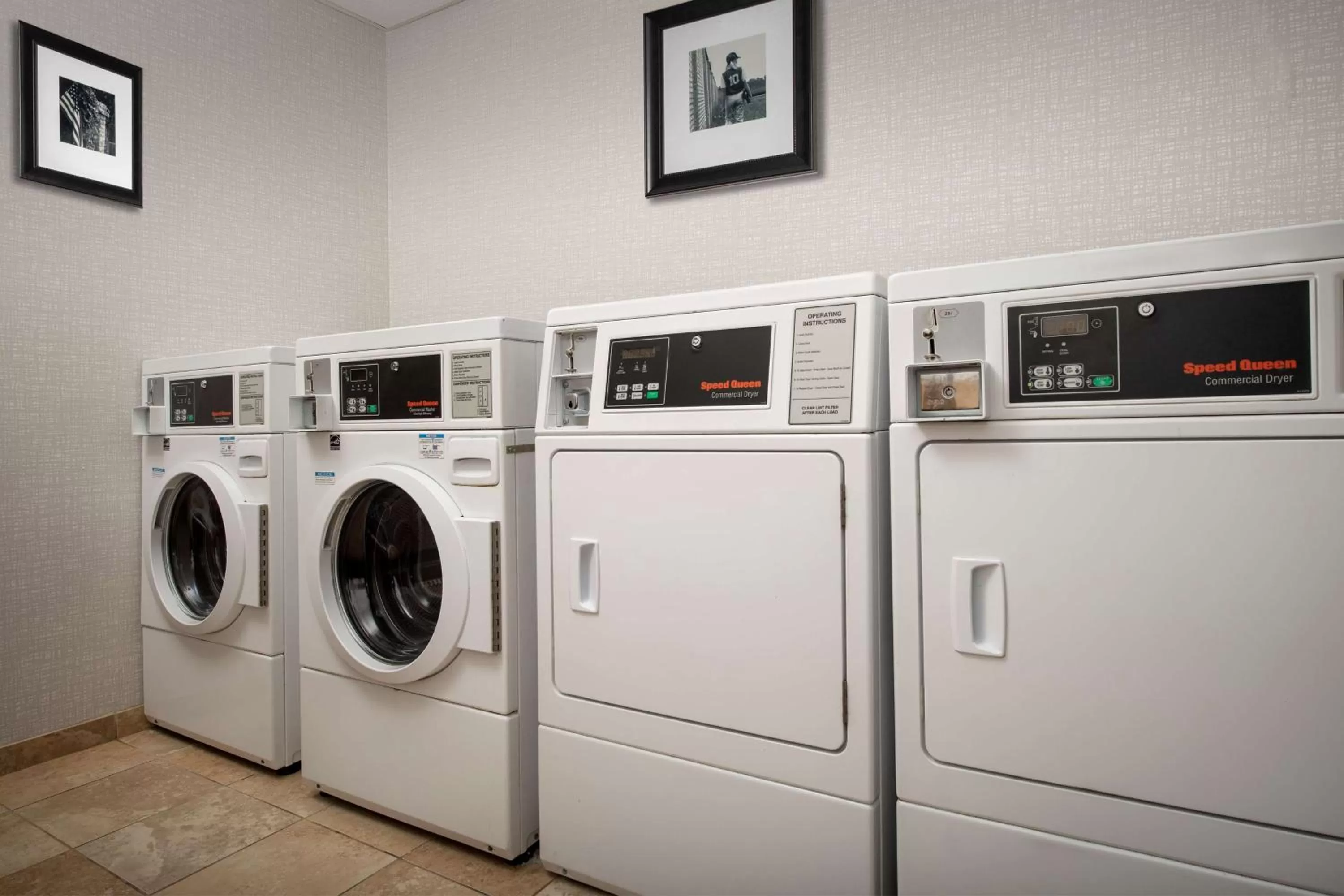 Property building in Hampton Inn & Suites Holly Springs