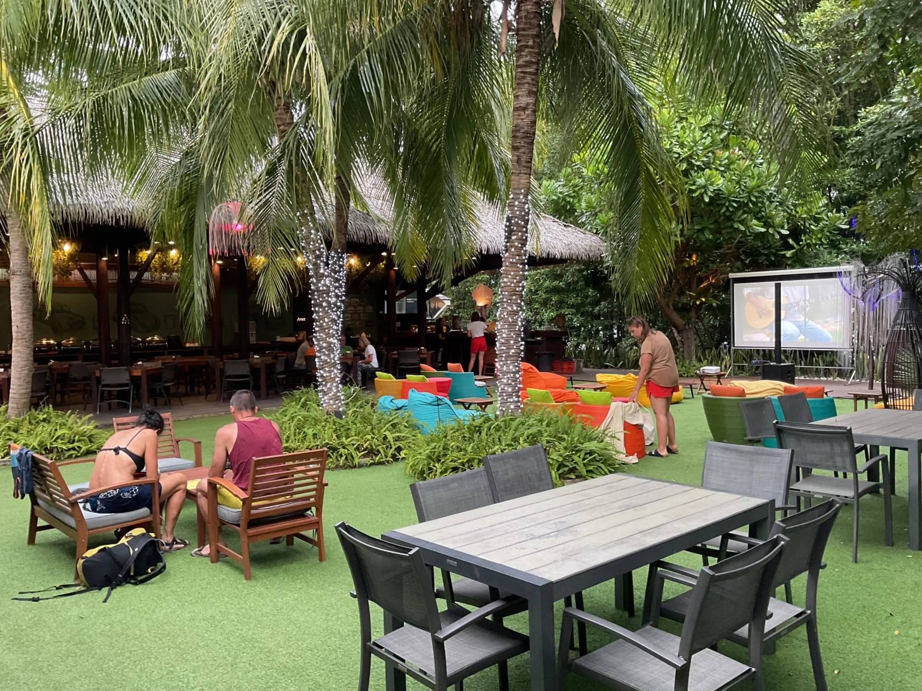 Restaurant/places to eat in Avatar Railay-Adults Only