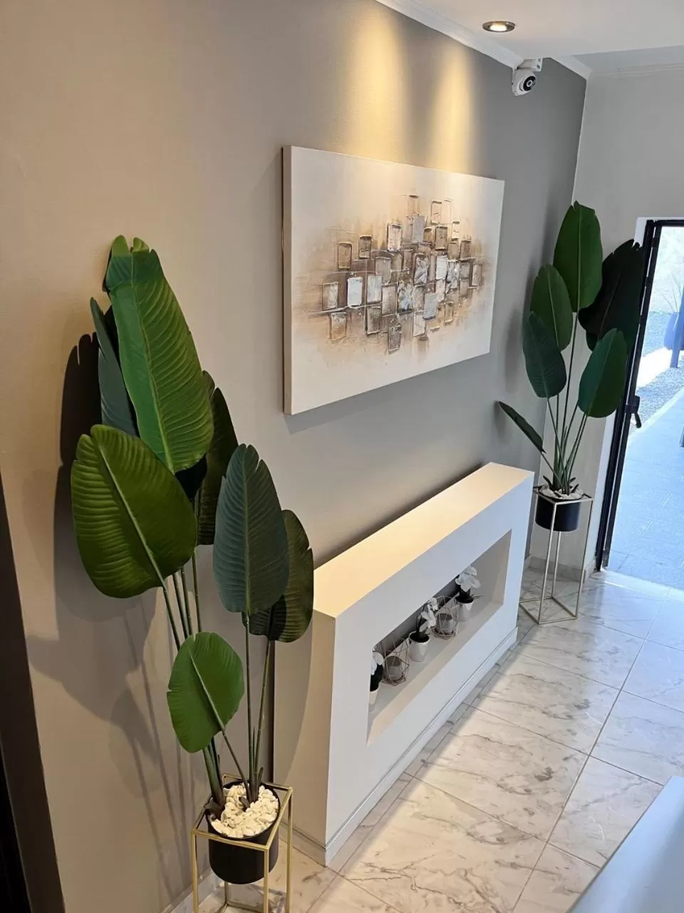 Decorative detail in Ayres Apart Hotel