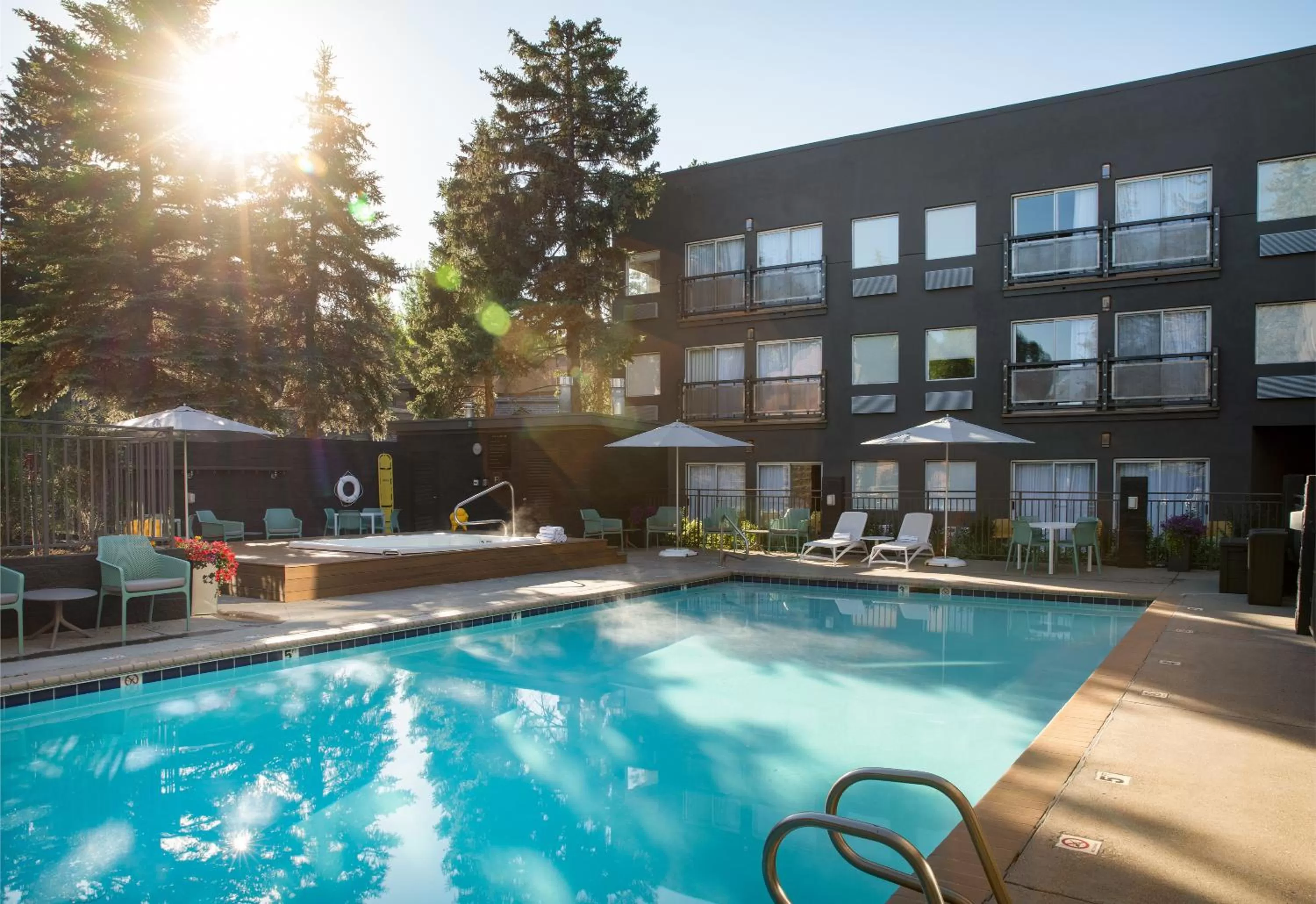 Swimming pool in Hotel Ketchum