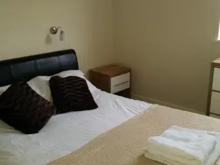 Double Room - single occupancy in Guest House @ The Bear Double Room - single occupancy in Guest House @ The Bear