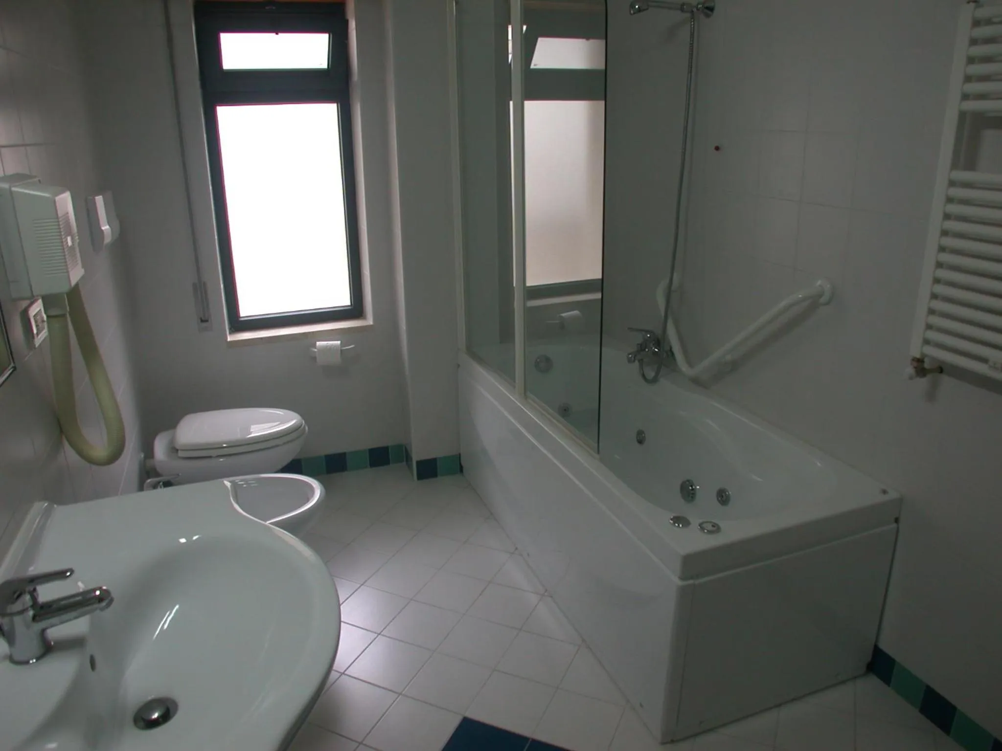 Hot Tub in Hotel La Pergola