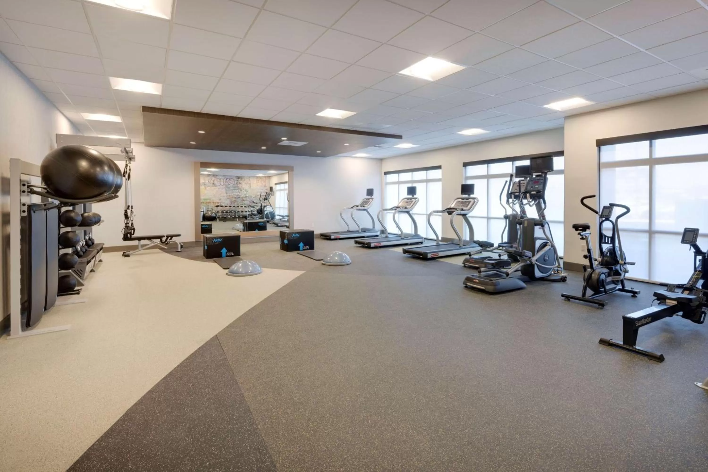 Fitness centre/facilities in Hilton Garden Inn Haymarket