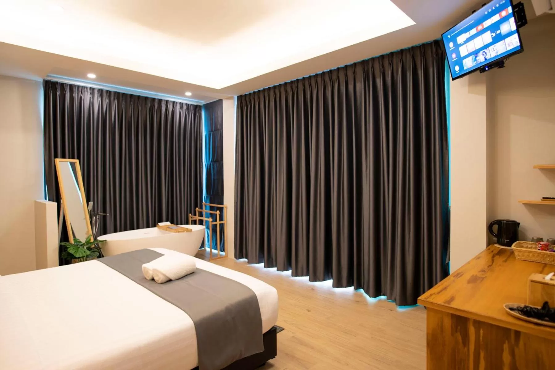 Bed in Ao Luek Panoramic Pool-SHA Plus