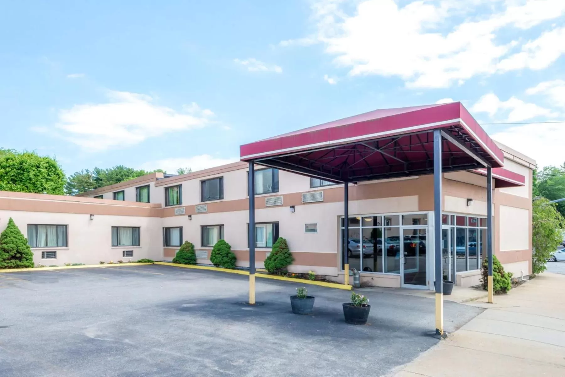 Facade/entrance in Inn On Arsenal