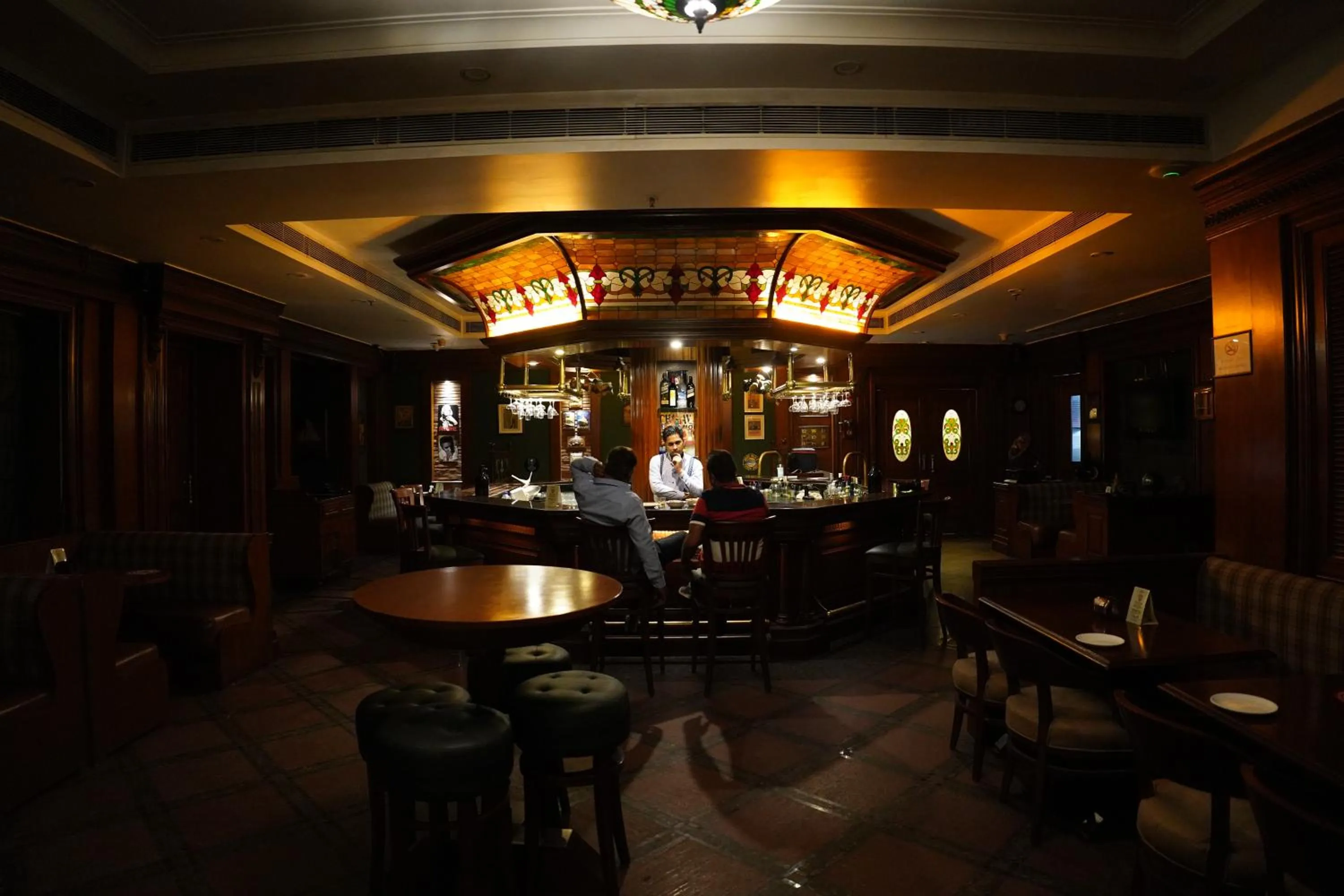 Restaurant/places to eat in Park Plaza Jodhpur