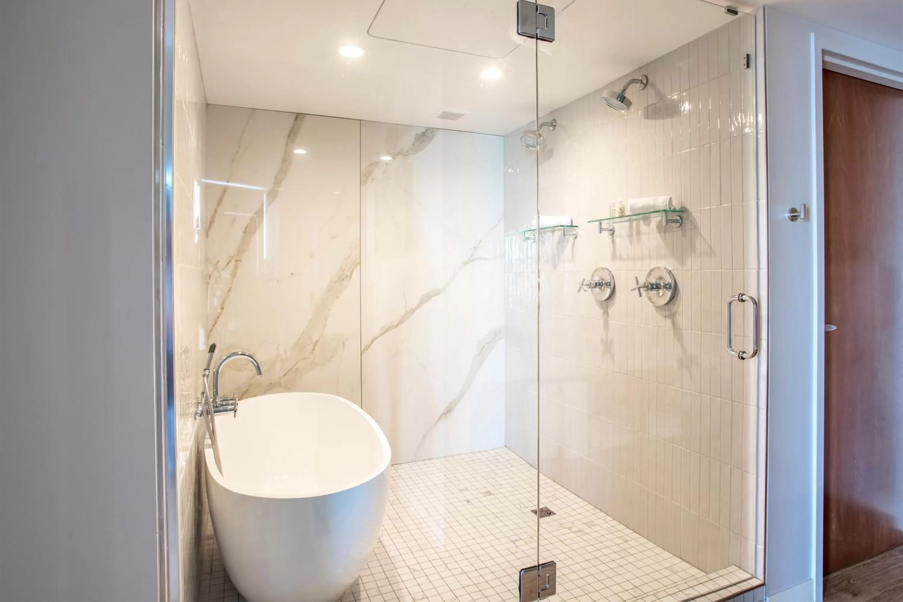 Shower in Delamar Traverse City