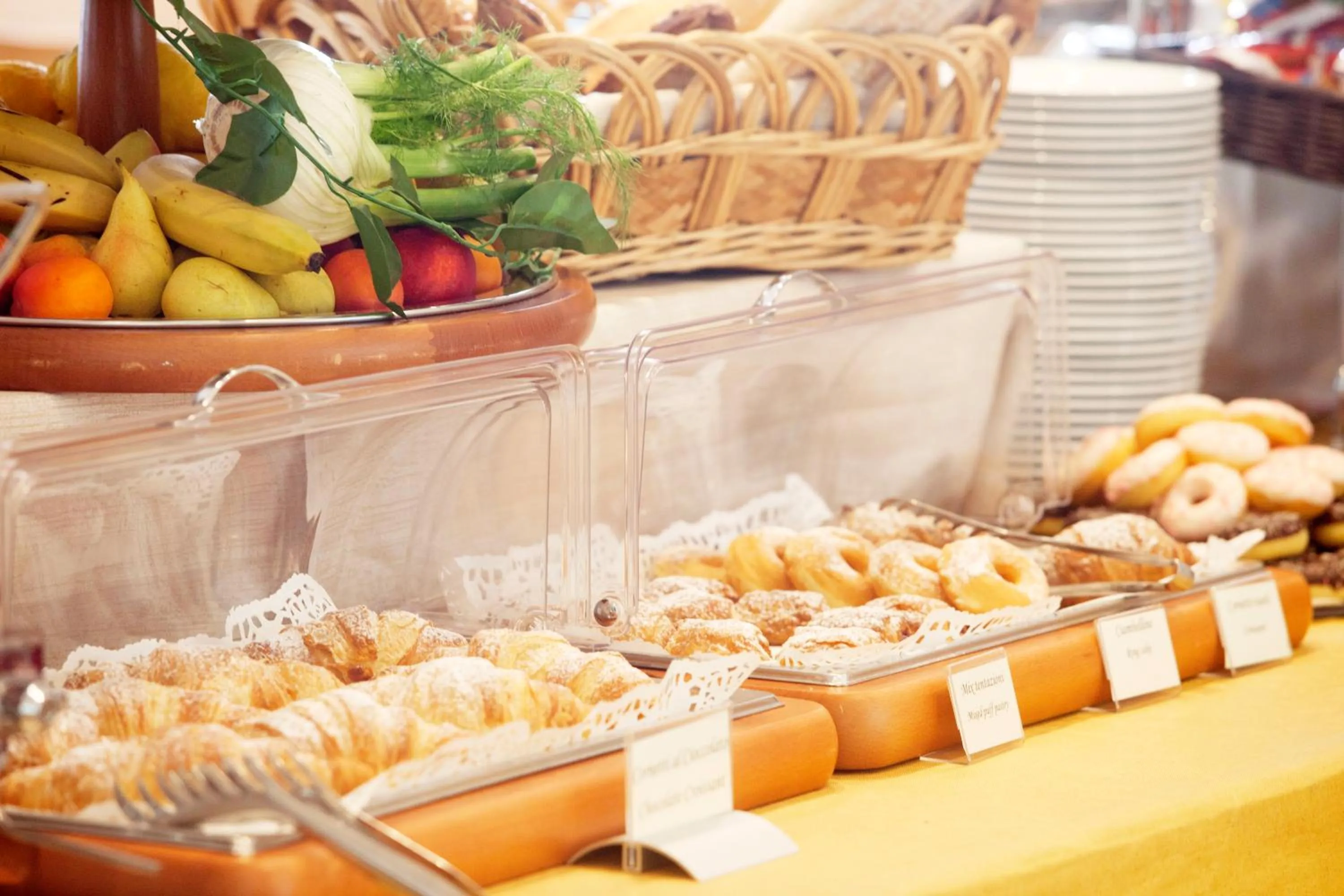 Food and drinks in Baia D'Argento