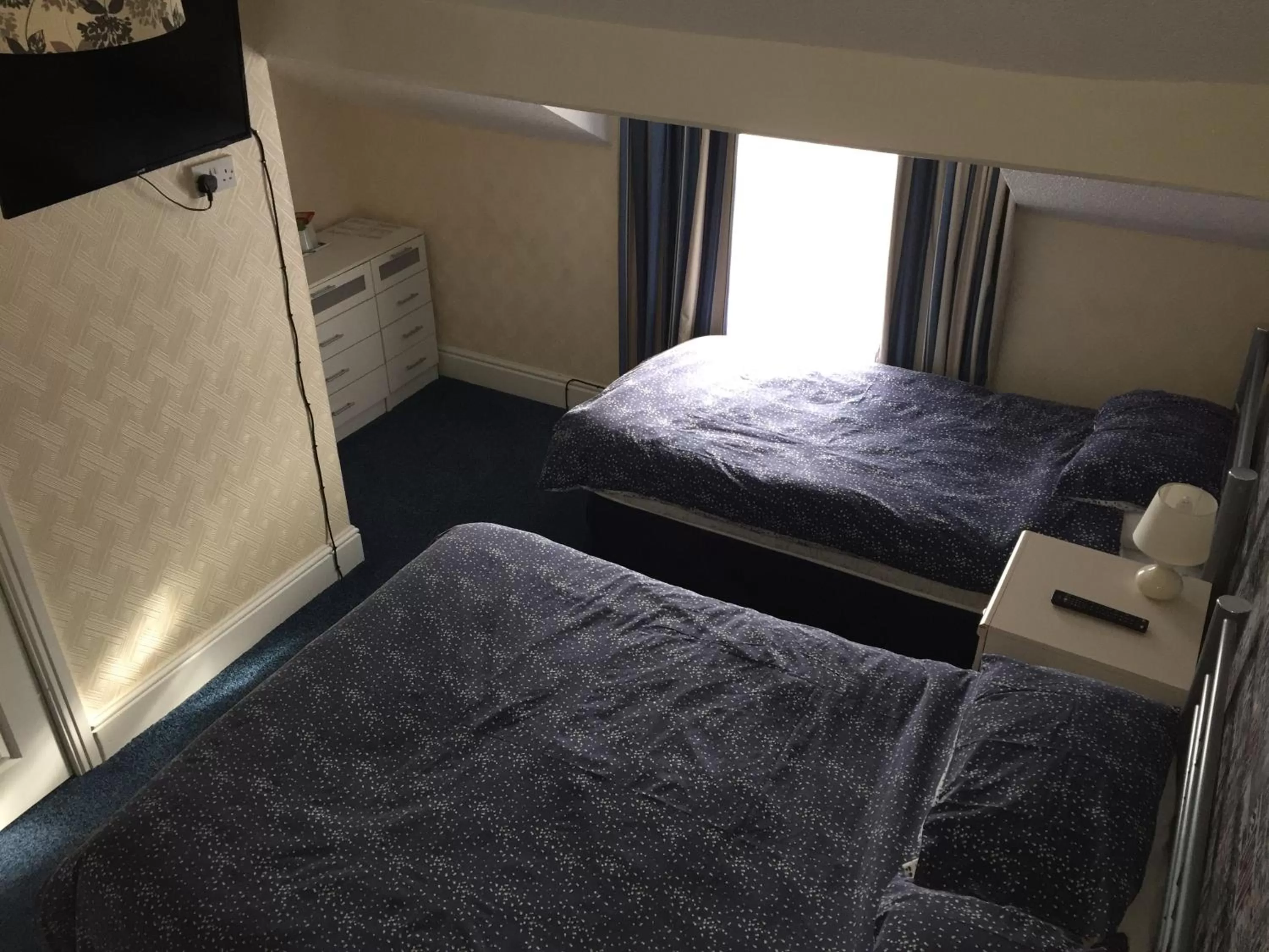 Property building, Bed in The Trentham Hotel