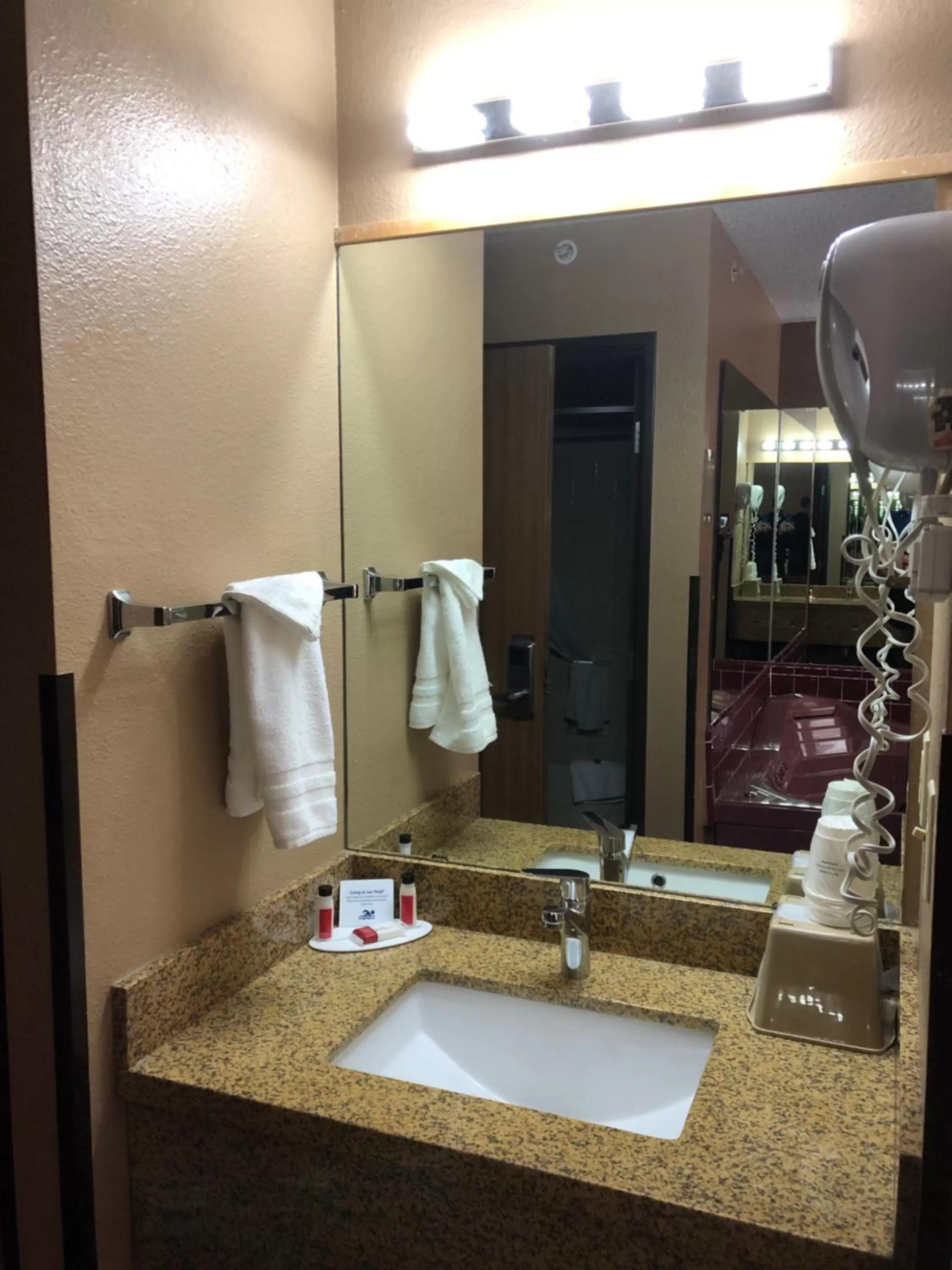 Bathroom in Super 8 by Wyndham Baker City