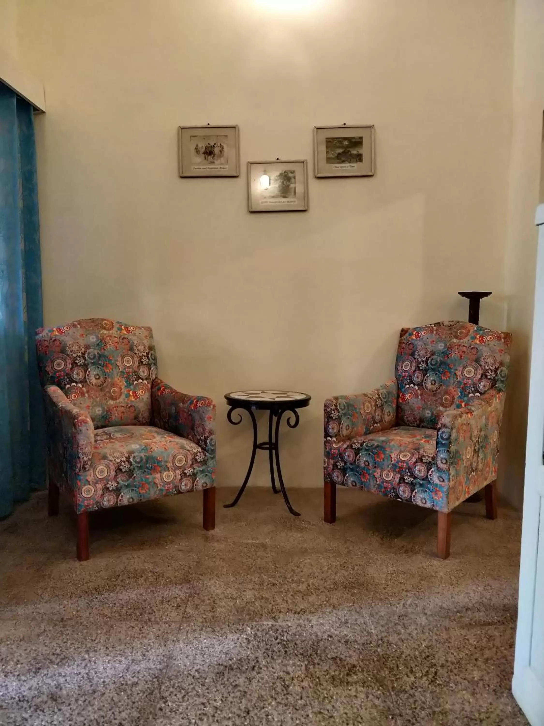 Living room in Sankhu Niwas