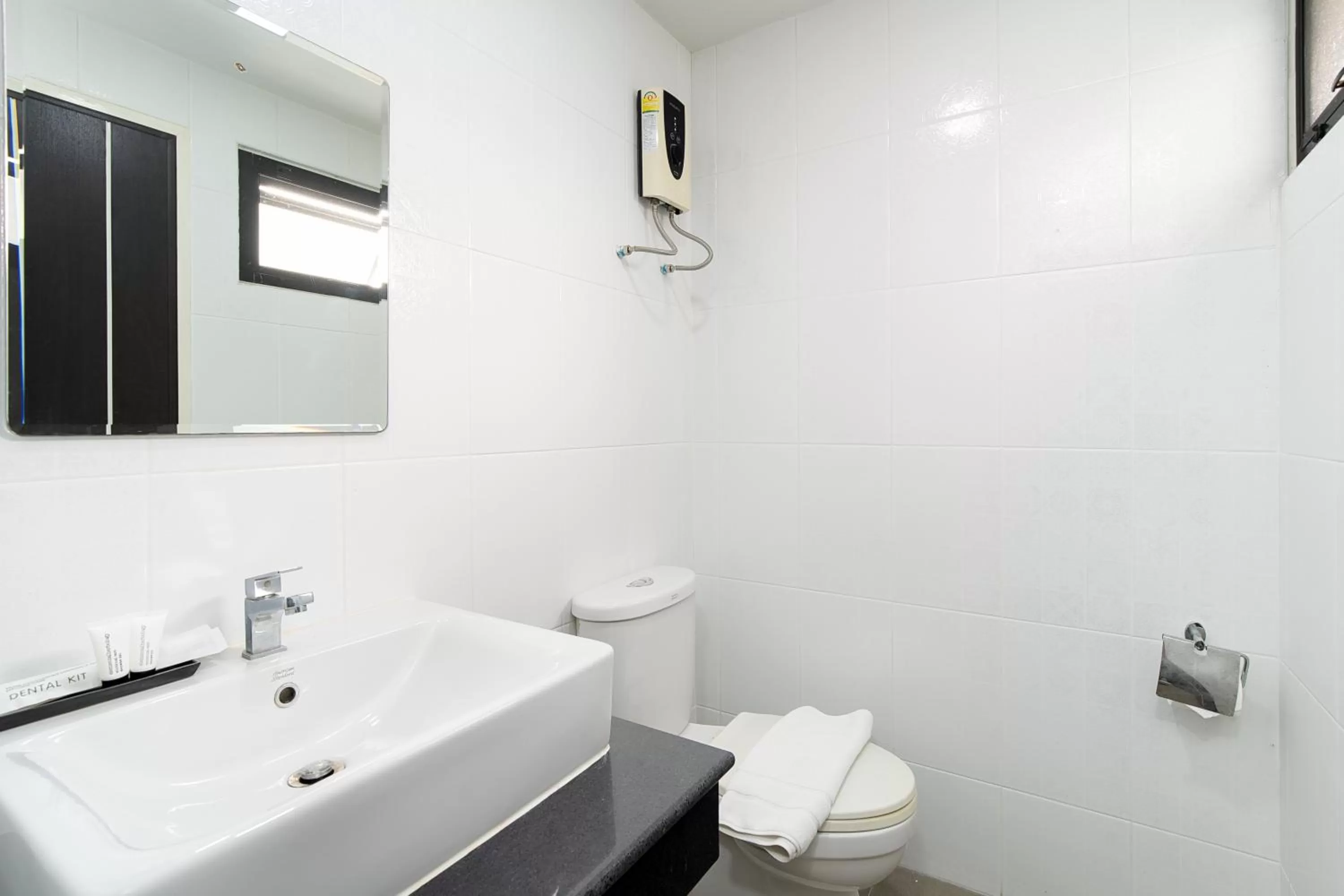 Shower in The Riche Boutique Hotel Don Mueang Airport