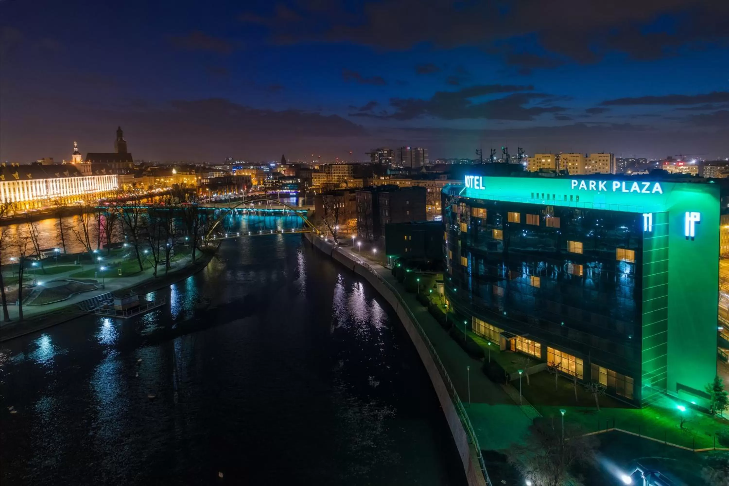 Night in HP Park Plaza