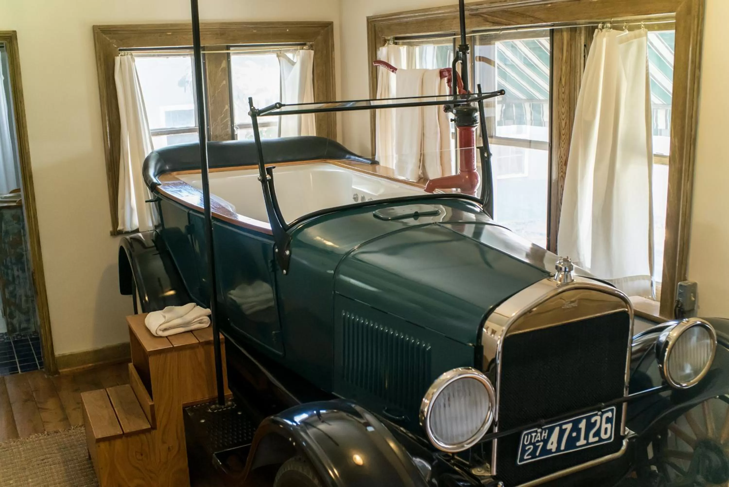 Bathroom in The Mulberry Inn -An Historic Bed and Breakfast