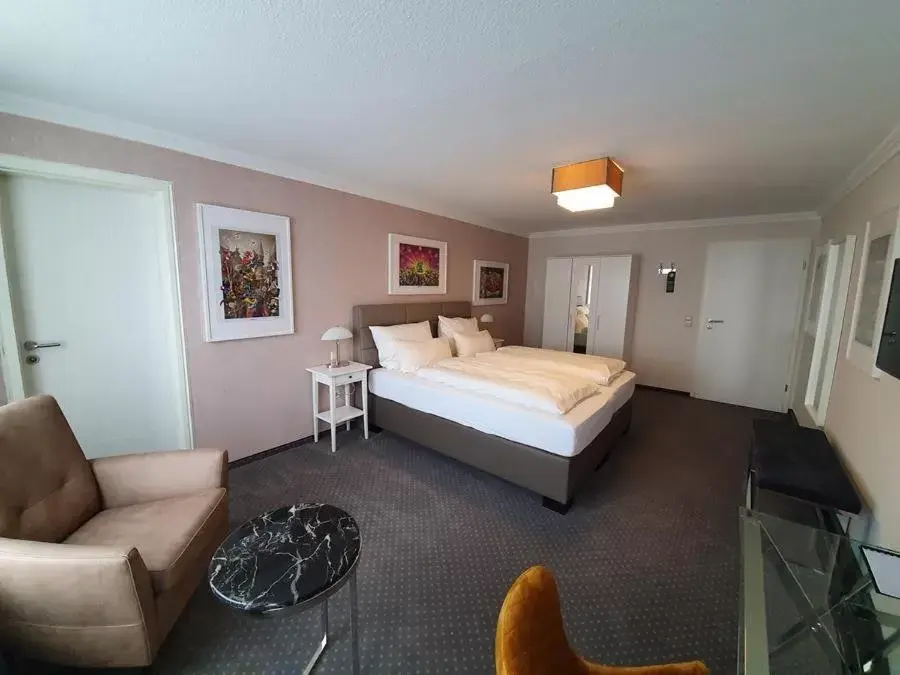 Superior Double Room - single occupancy in artHOTEL Bremen Superior Double Room - single occupancy in artHOTEL Bremen