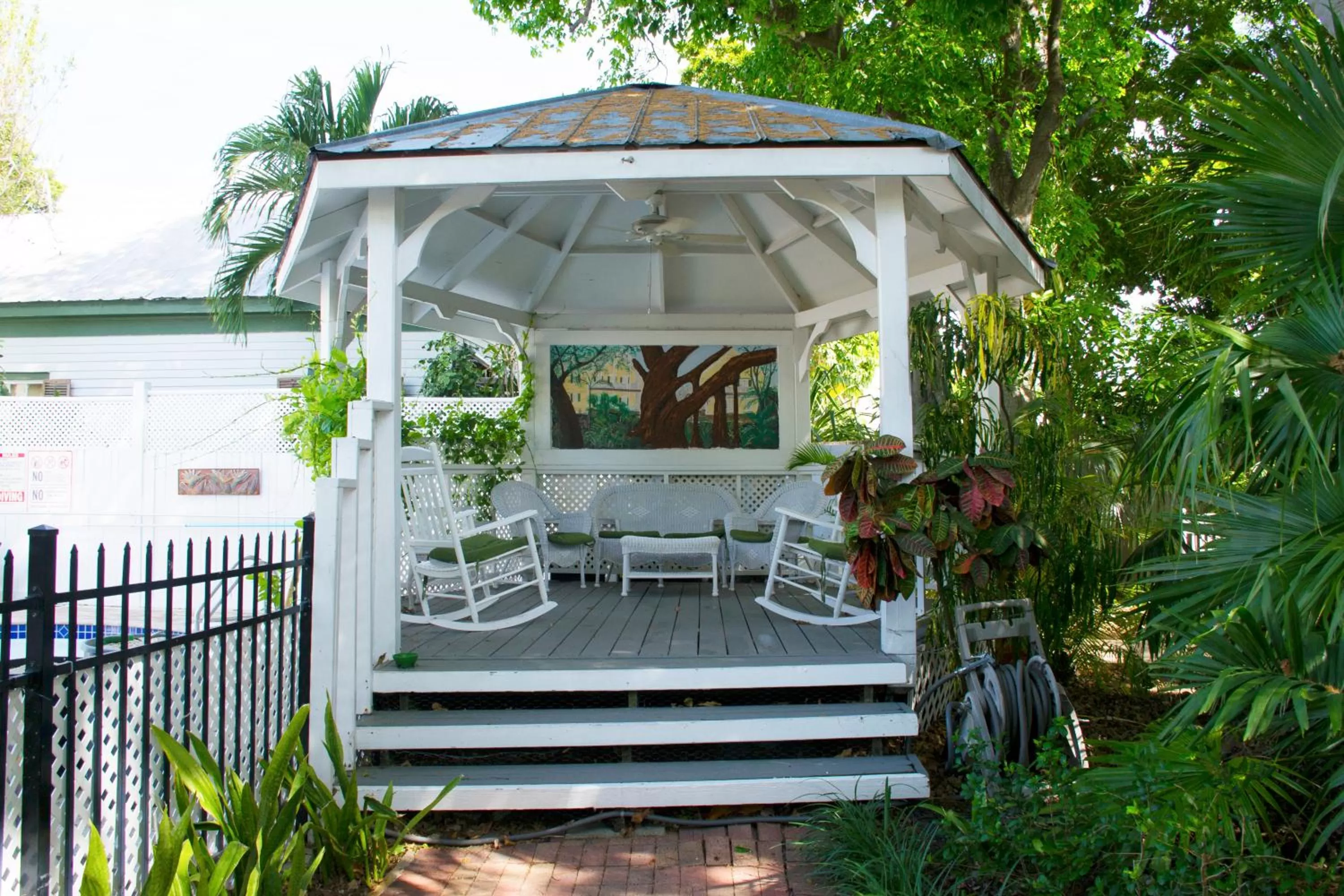 Balcony/Terrace in Duval House