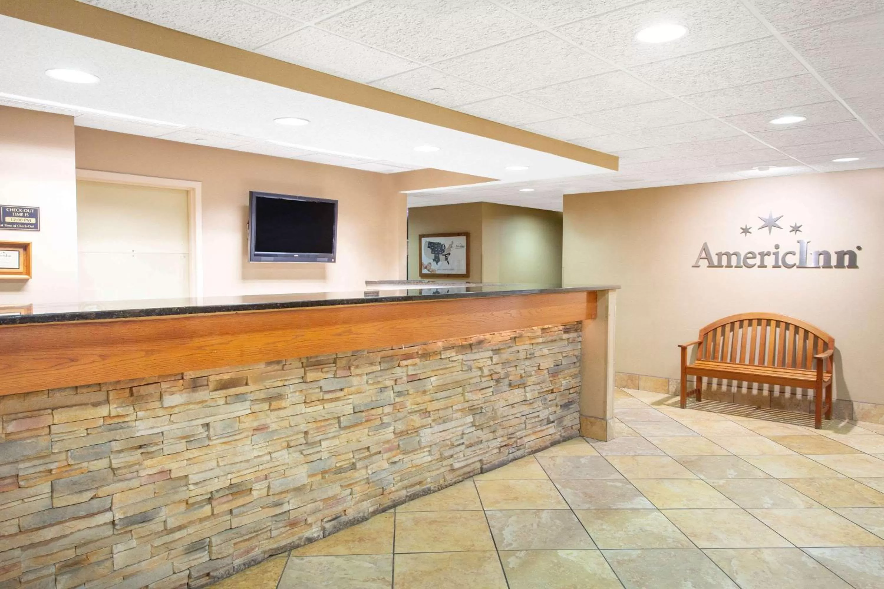 Lobby or reception in AmericInn by Wyndham Madison West