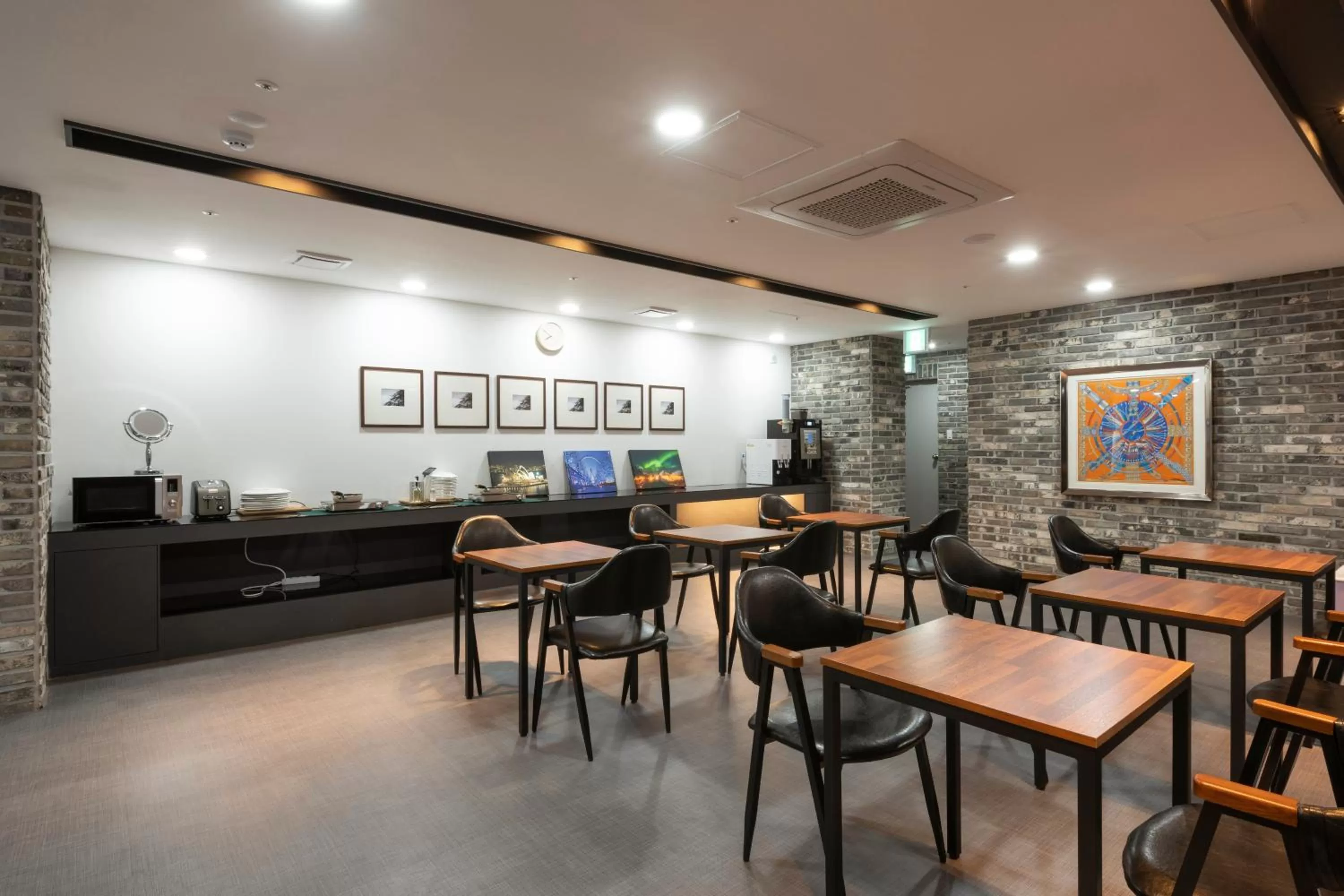 Restaurant/places to eat in Seomyeon Brown-dot hotel Gold