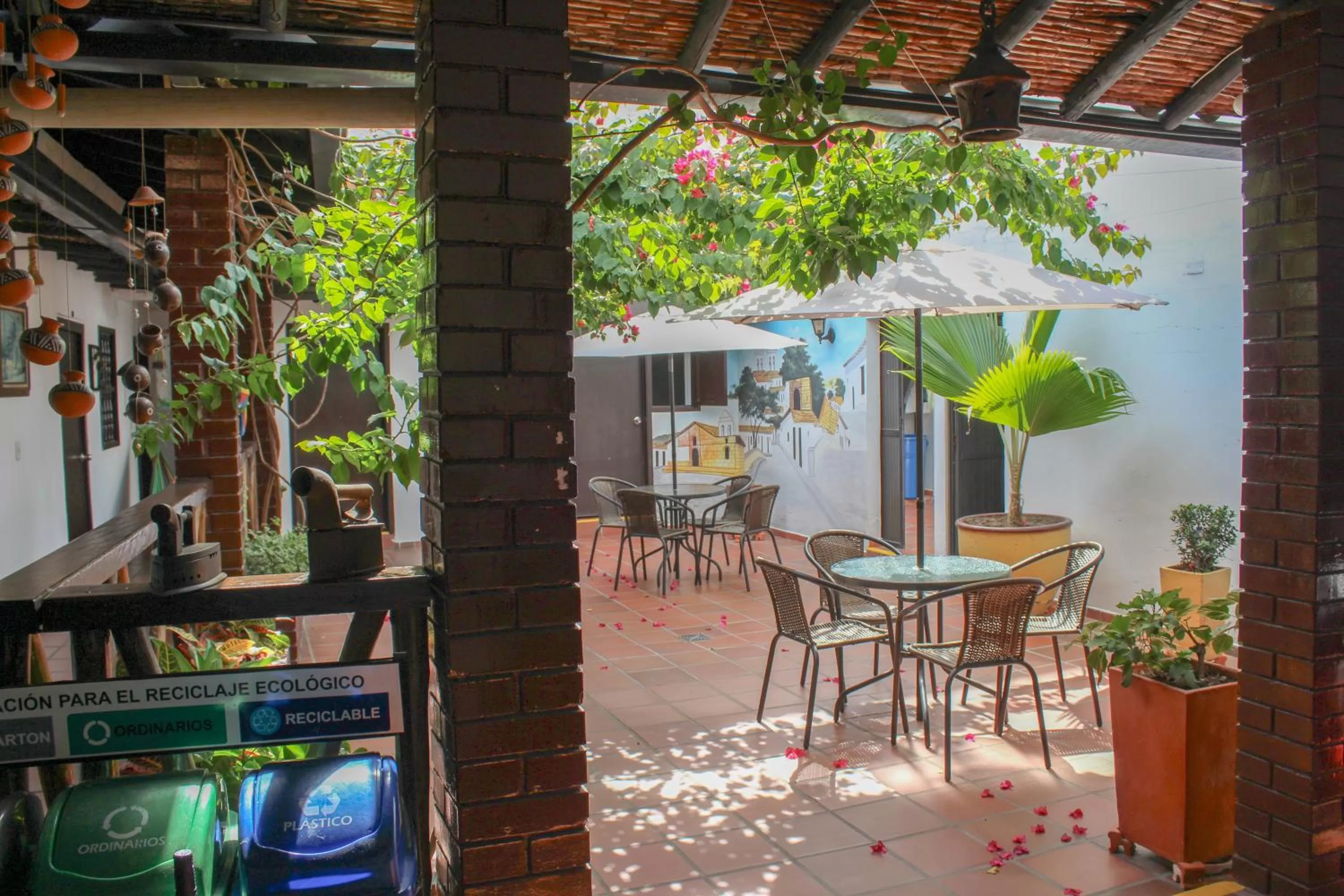 Patio in Hotel Colonial San Felipe