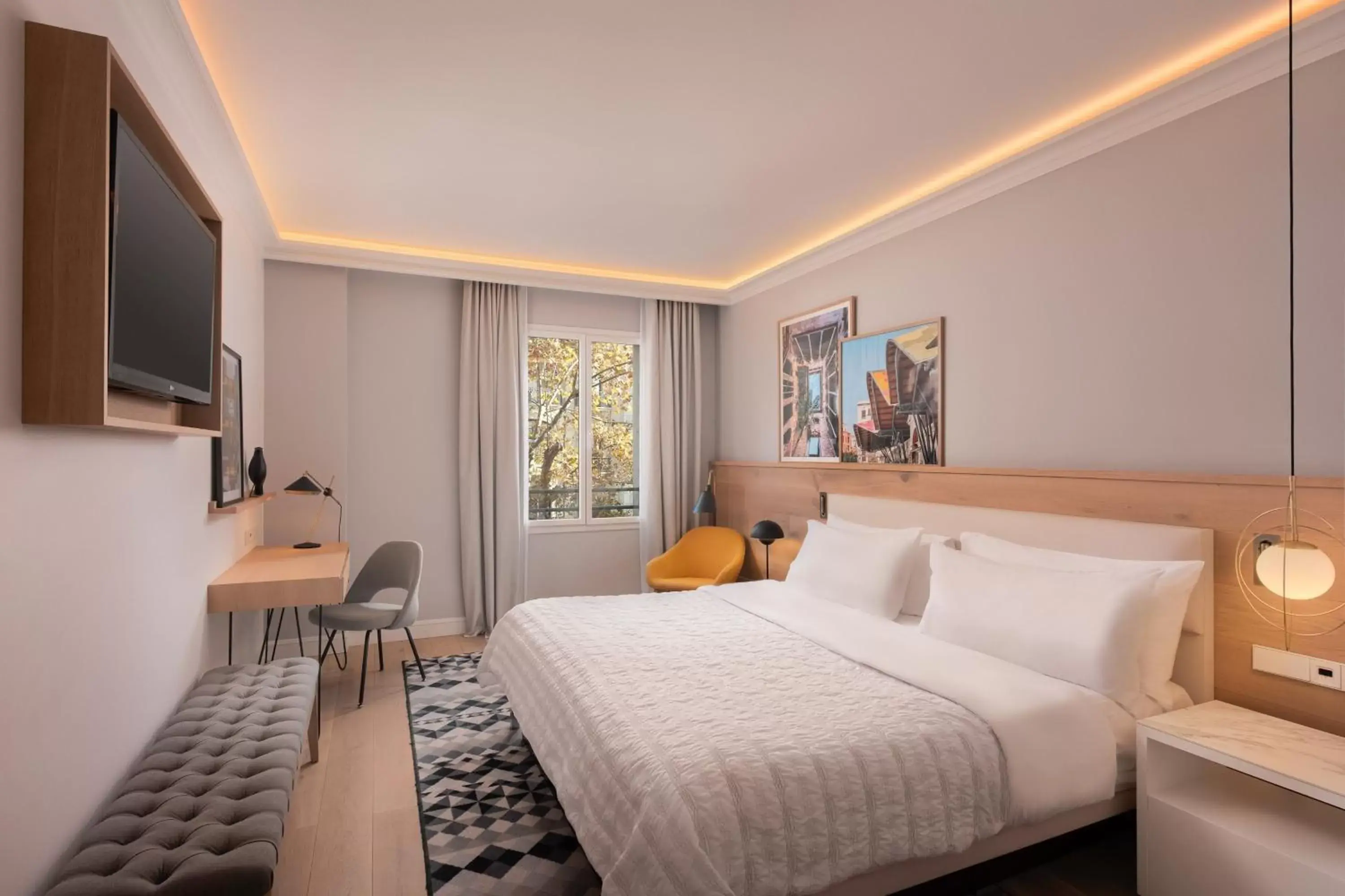 Premium King Room in Le Meridien Barcelona Premium King Room in Le Meridien Barcelona